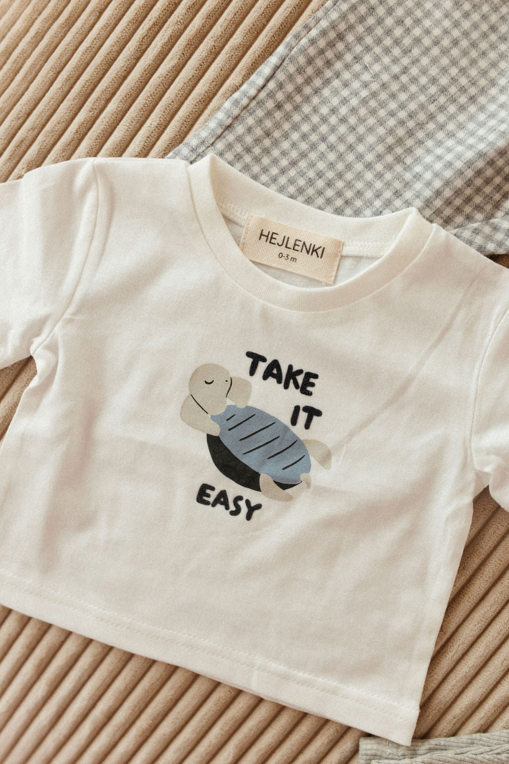 TAKE IT EASY T-SHIRT