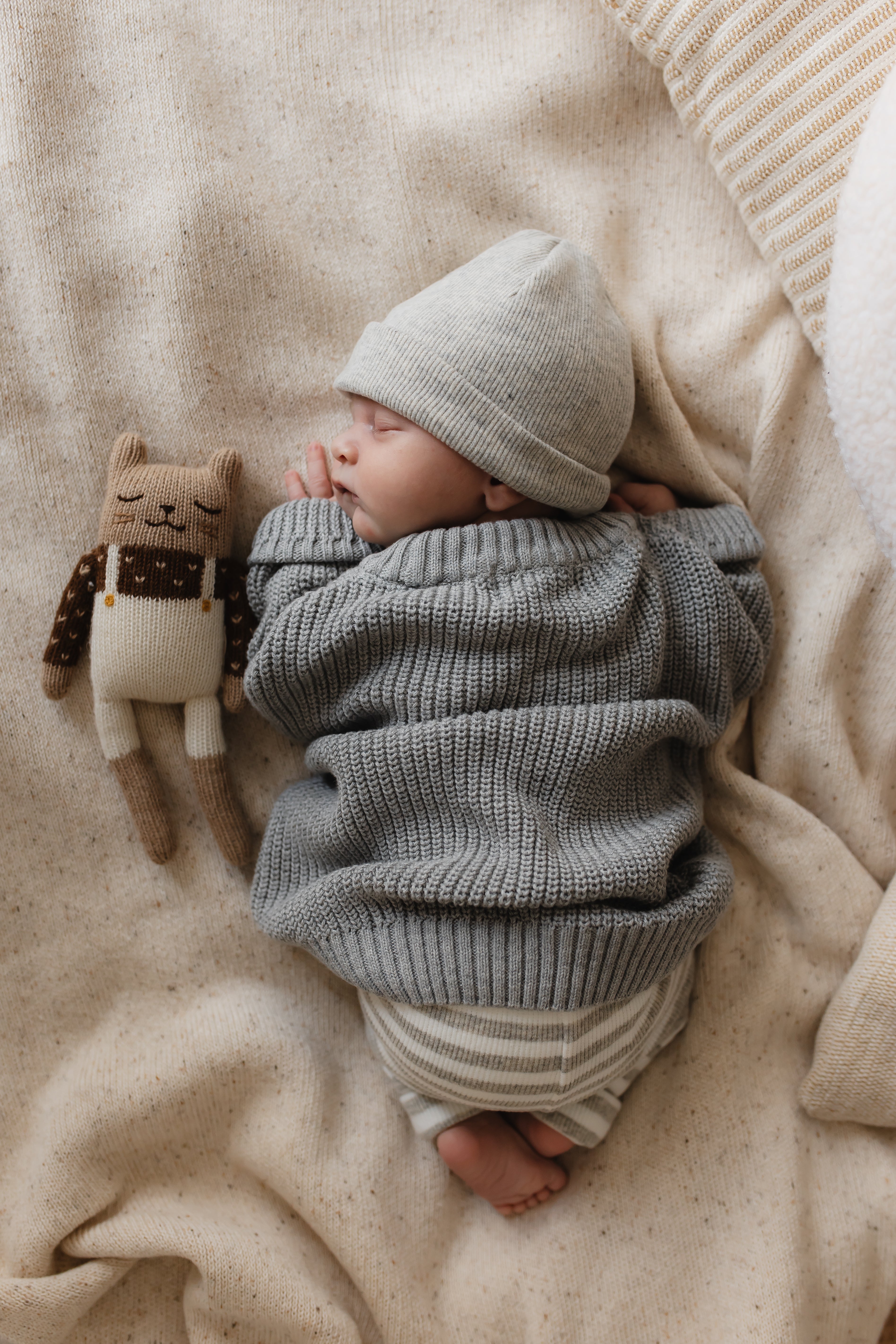 CHUNKY KNIT PULLI GREY MELANGE