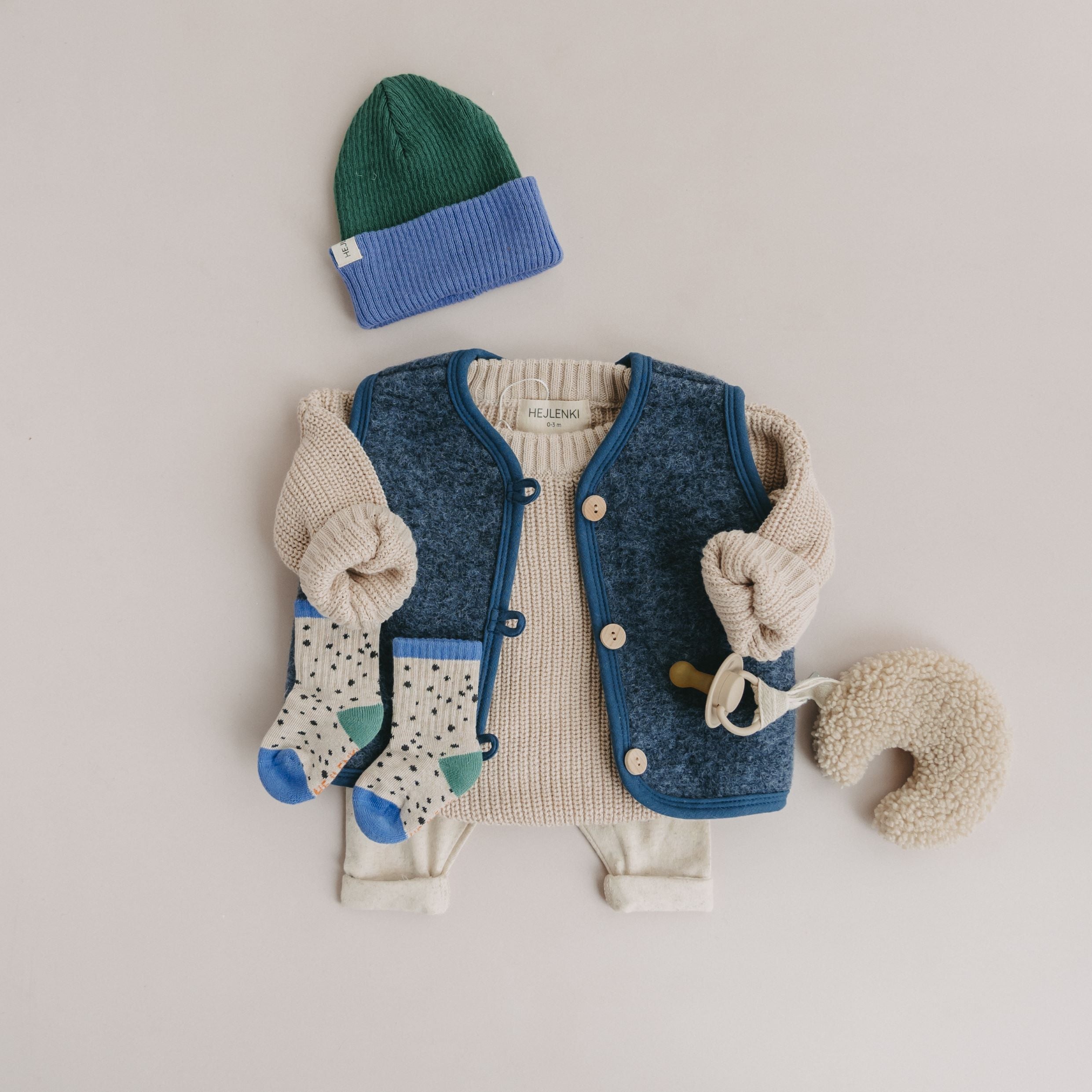 WOOL VEST BLUEBERRY