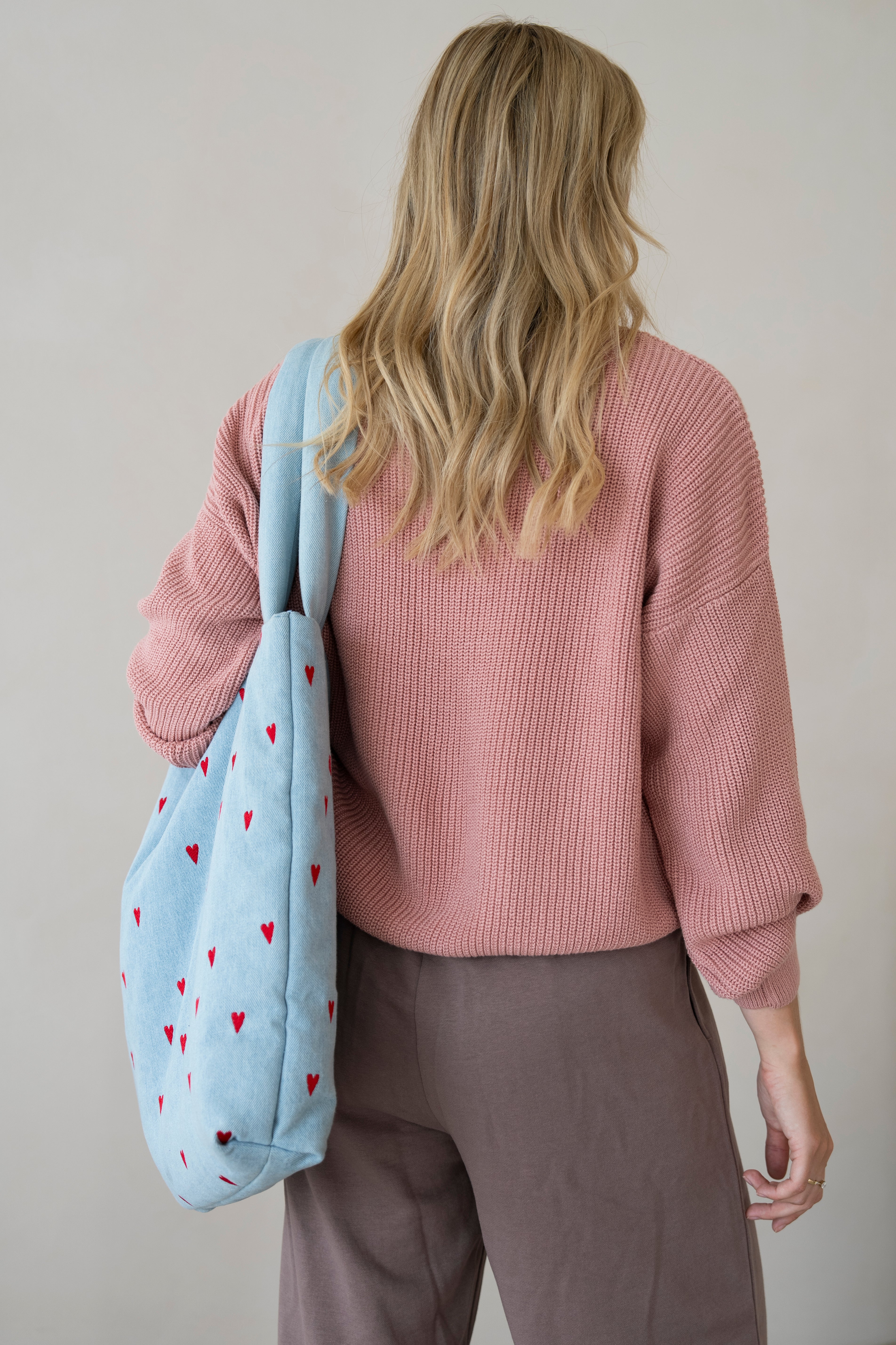 MOM CHUNKY KNIT PULLI LULLABY