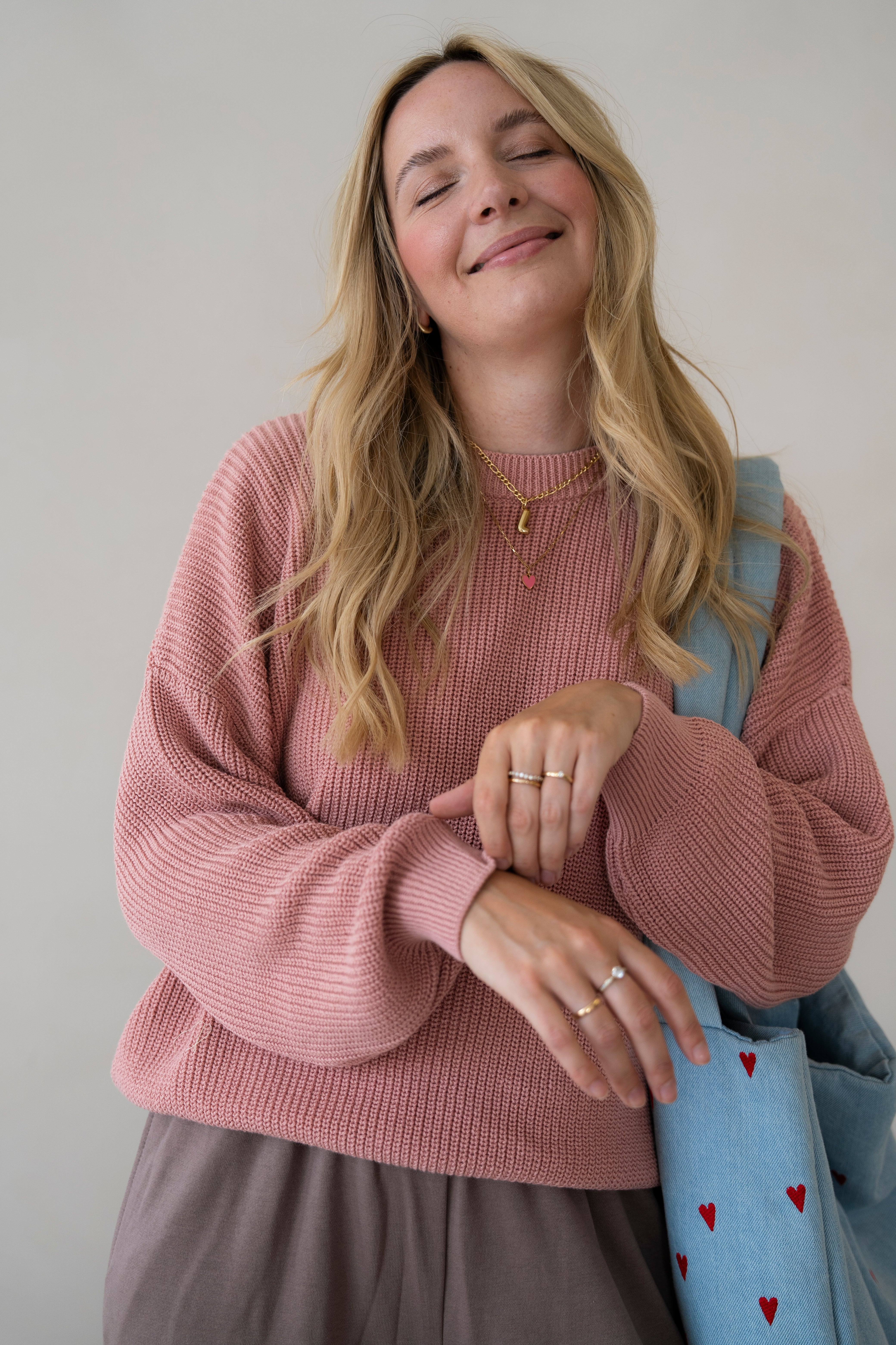 MOM CHUNKY KNIT PULLI LULLABY