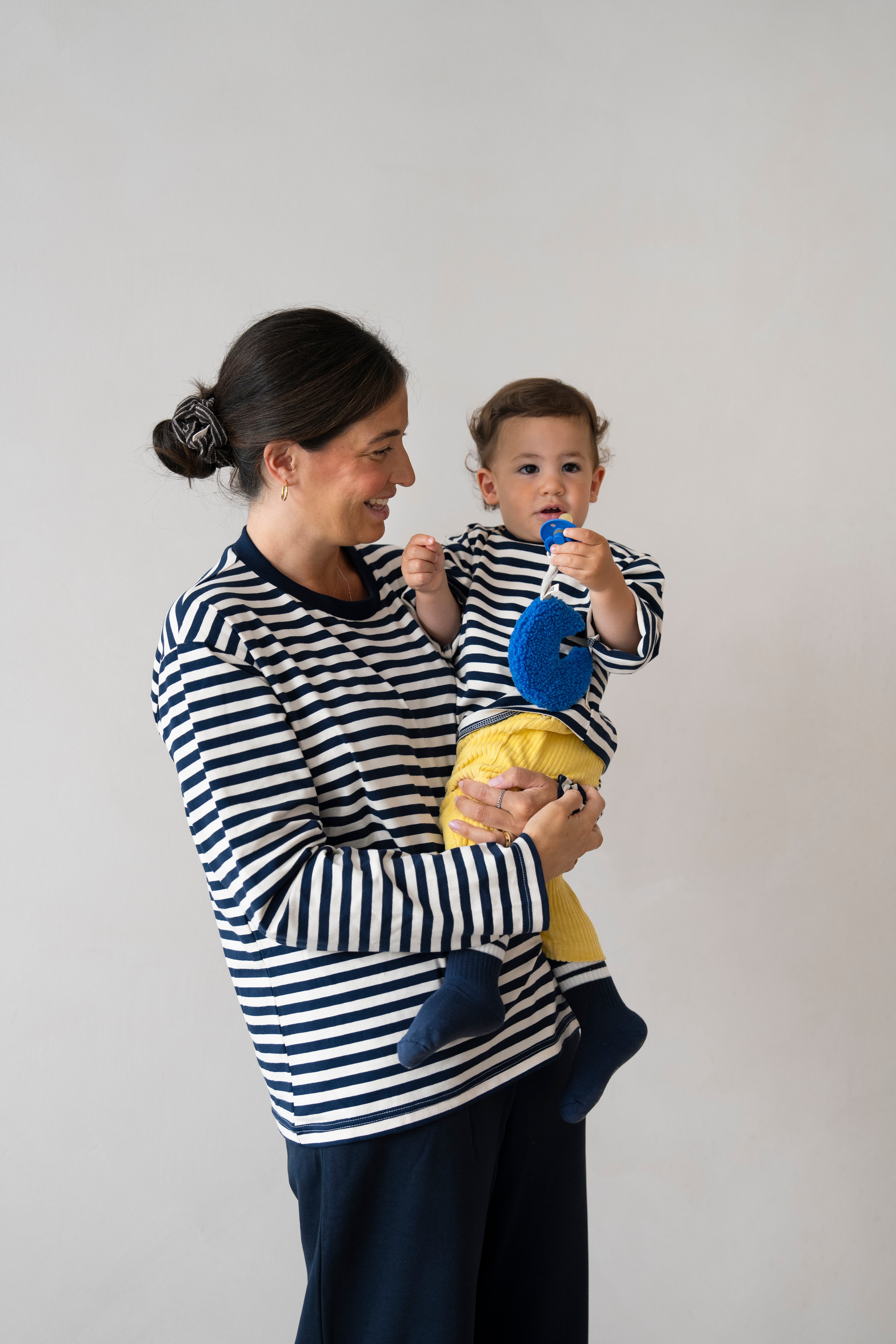 MOM LONGSLEEVE STRIPED MIDNIGHT