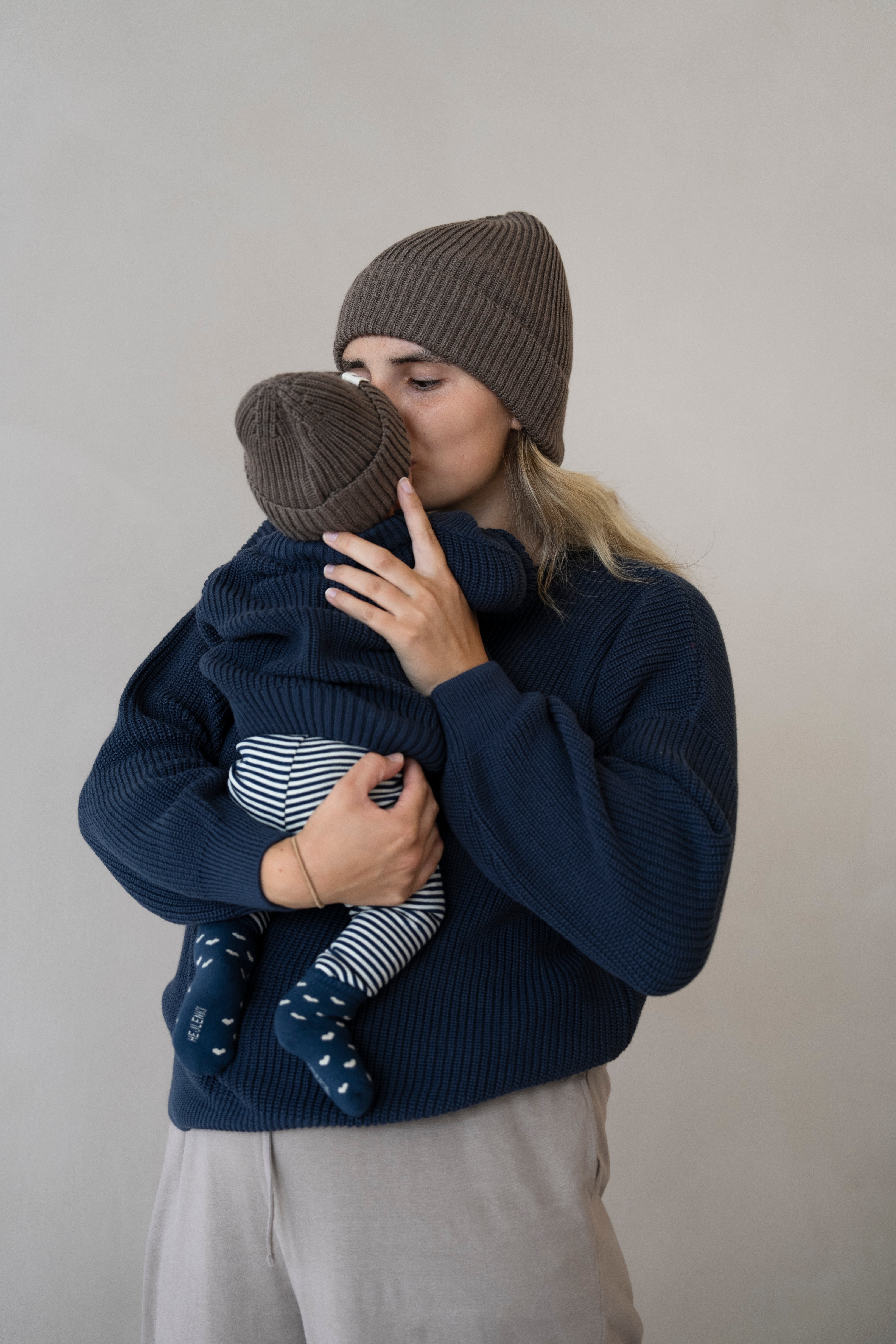 MERINO KNIT BEANIE BROWN