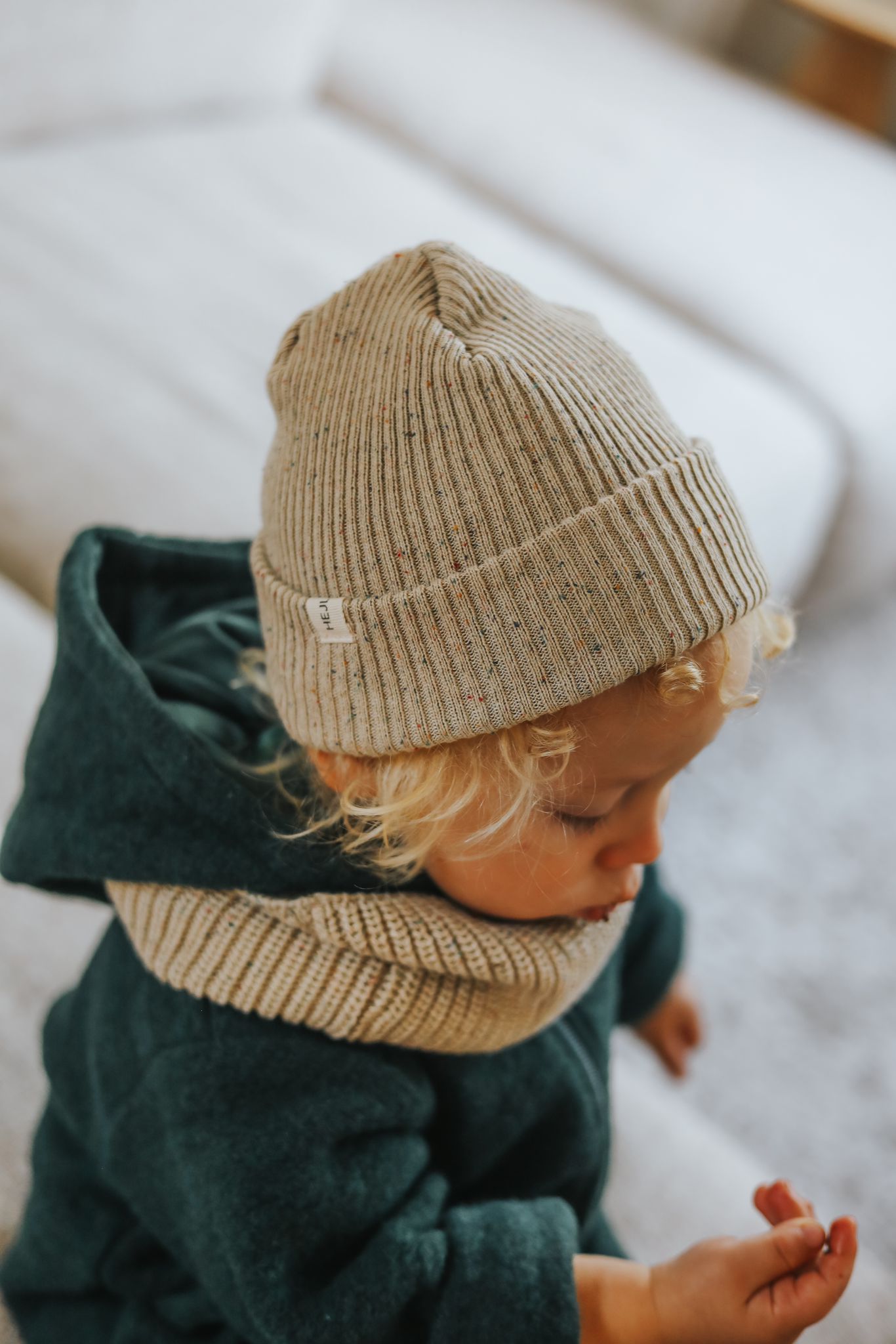 KNIT BEANIE MULTICOLOR SPRINKLE