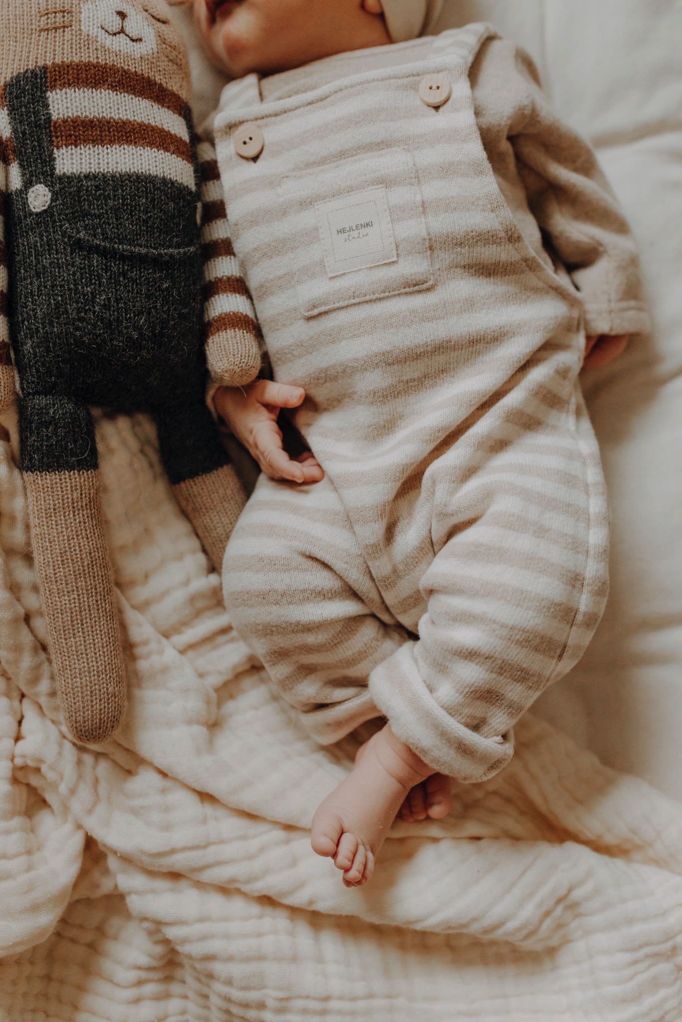 SUPER SOFT DUNGAREES