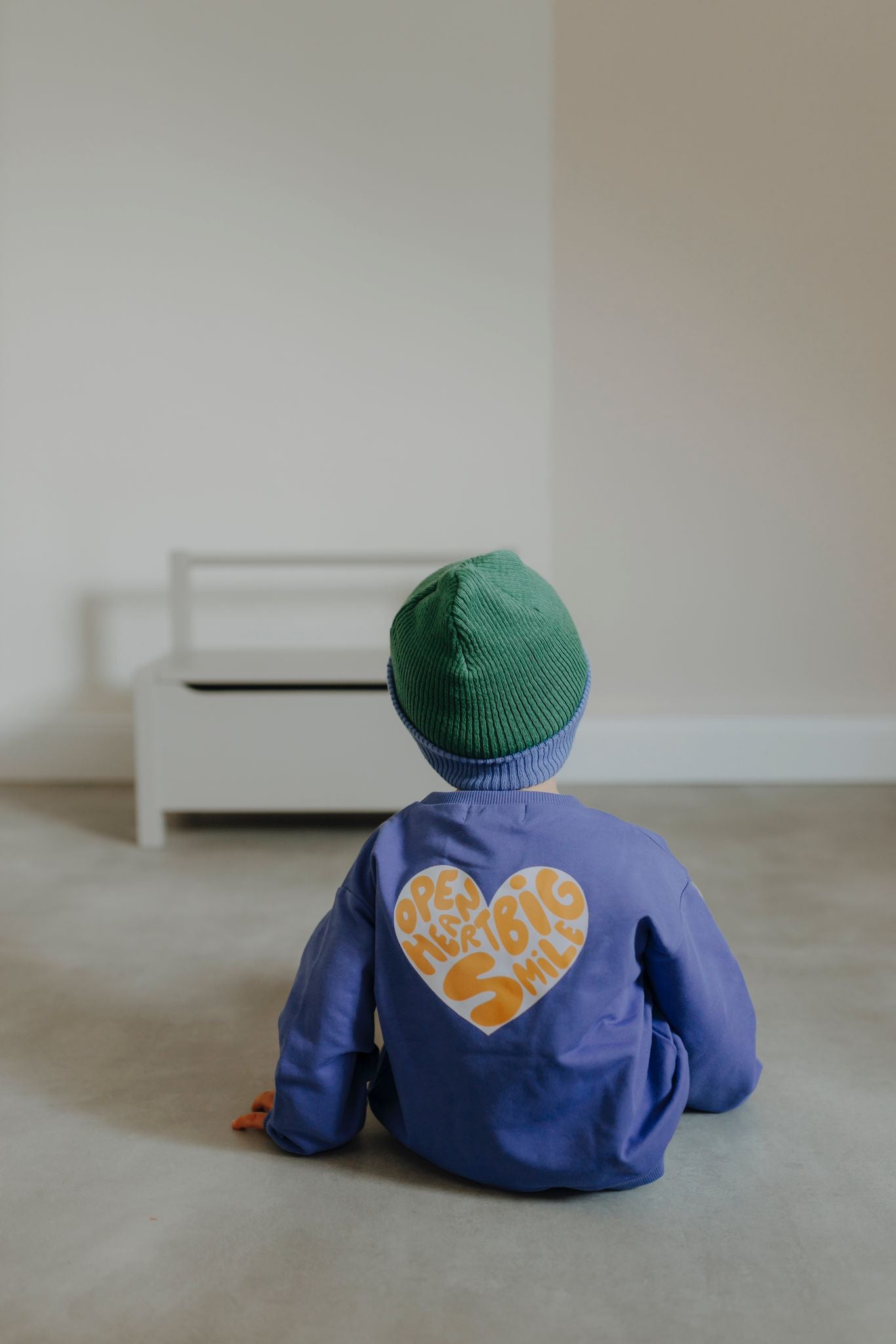 HEART SWEATER