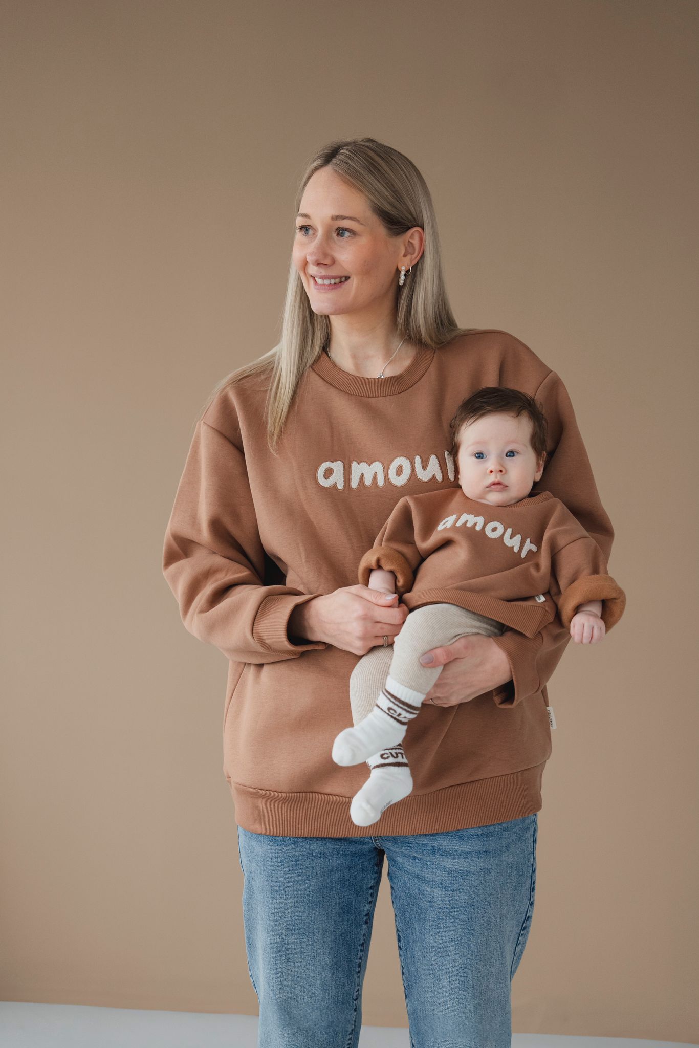 AMOUR MOM SWEATER BROWN