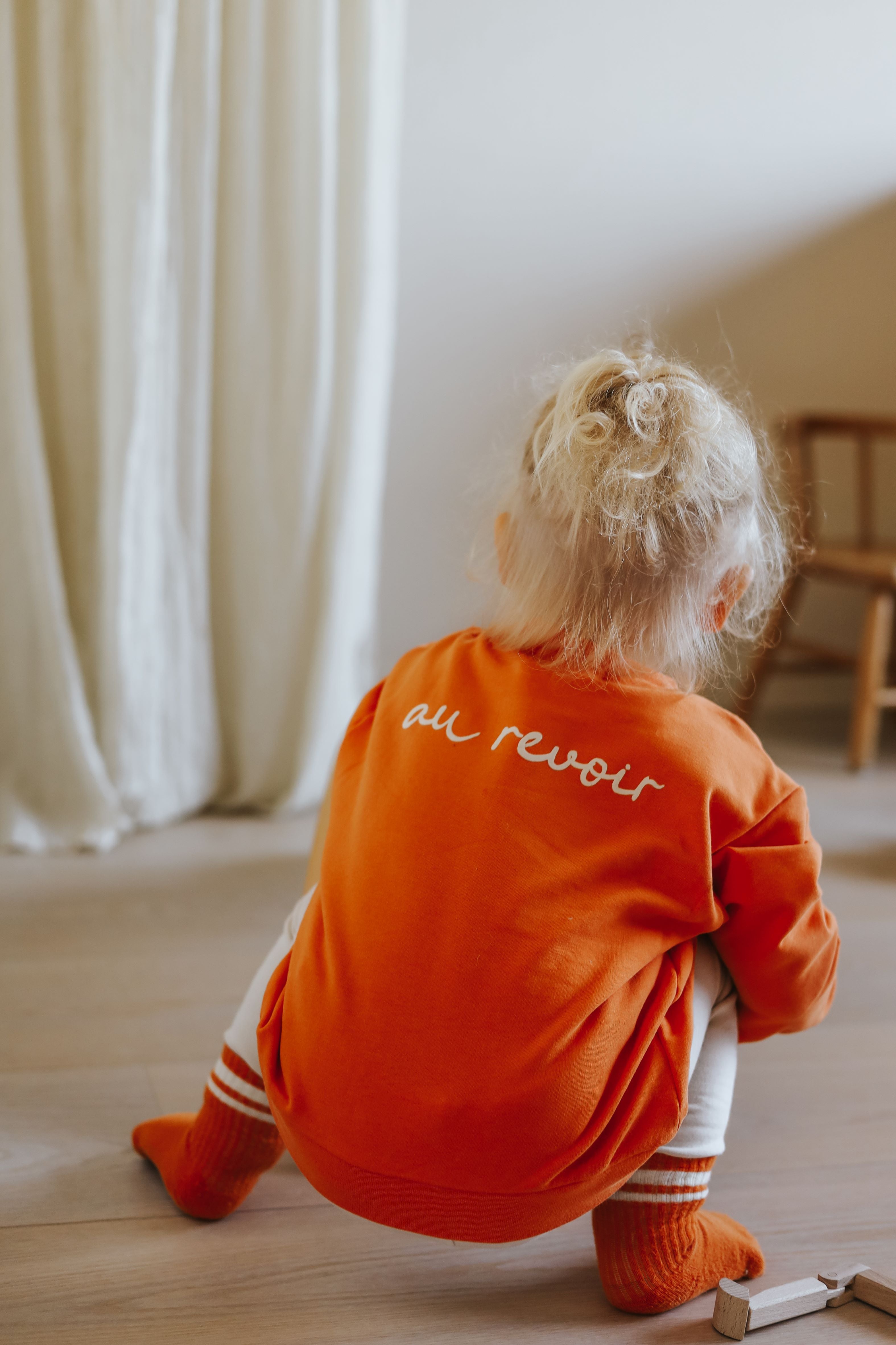 BONJOUR SWEATER TANGERINE