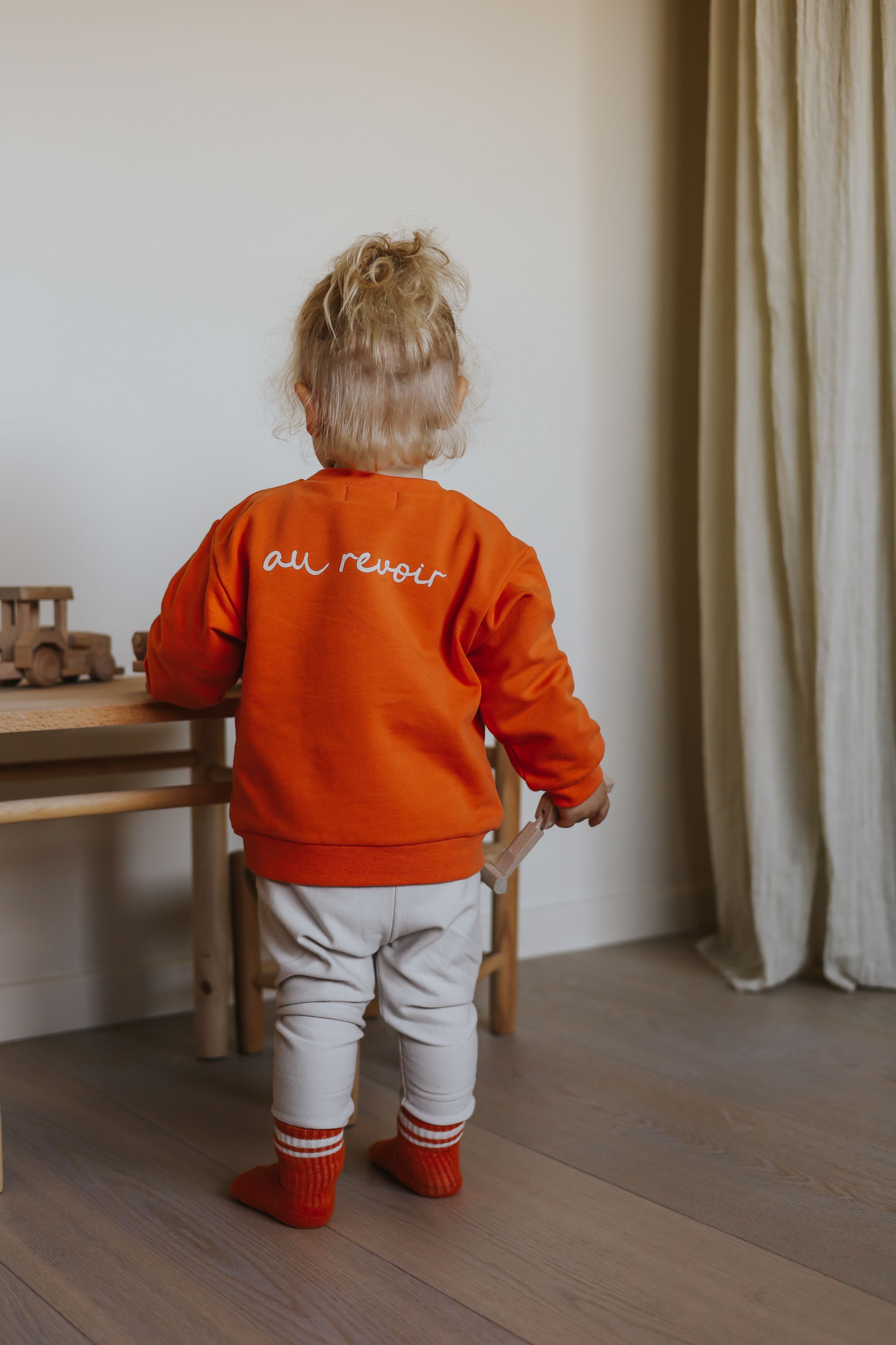 BONJOUR SWEATER TANGERINE