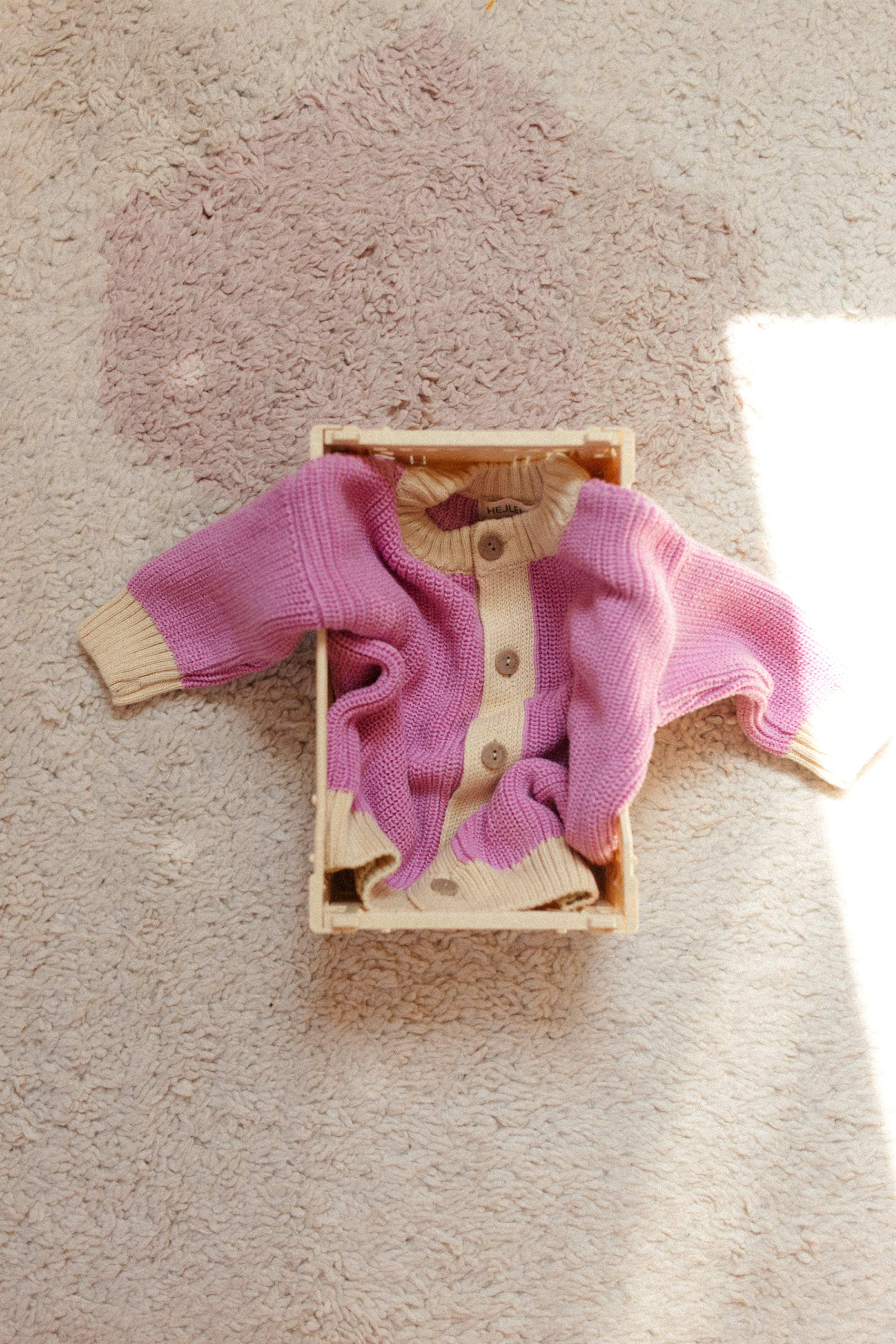 CHUNKY KNIT CARDIGAN CANDY/BUTTER