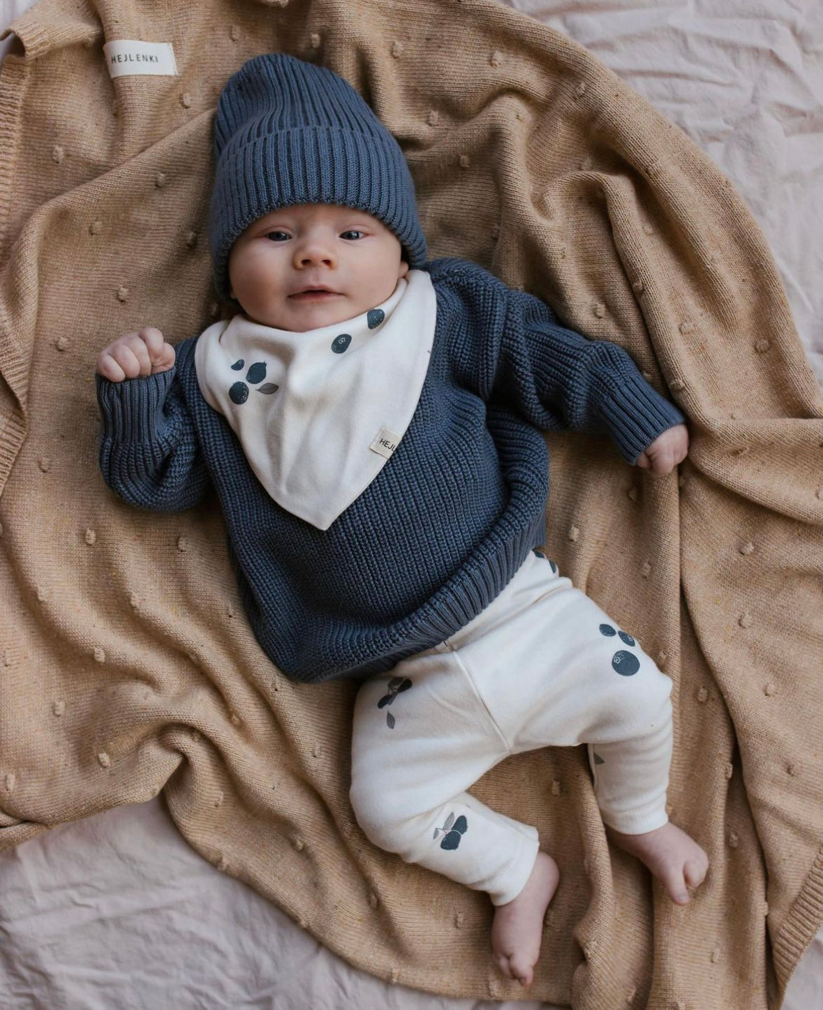 CHUNKY KNIT PULLI BLUEBERRY BLUE