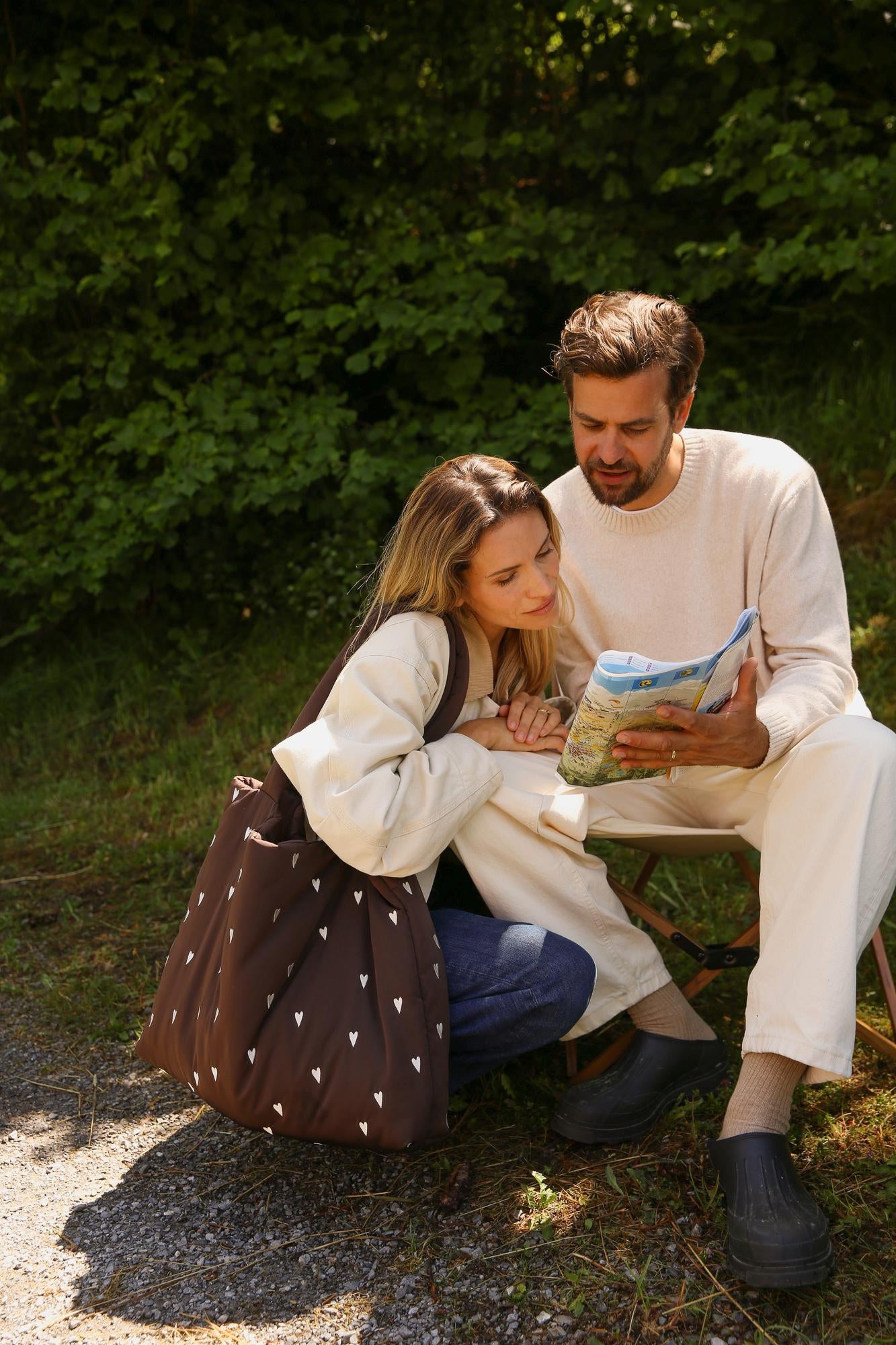 BROWN PUFFY HEARTS MOM BAG