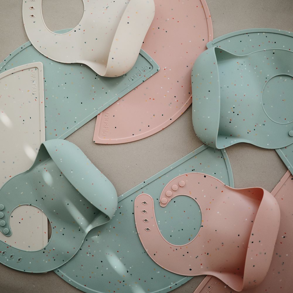 SILICONE BIB