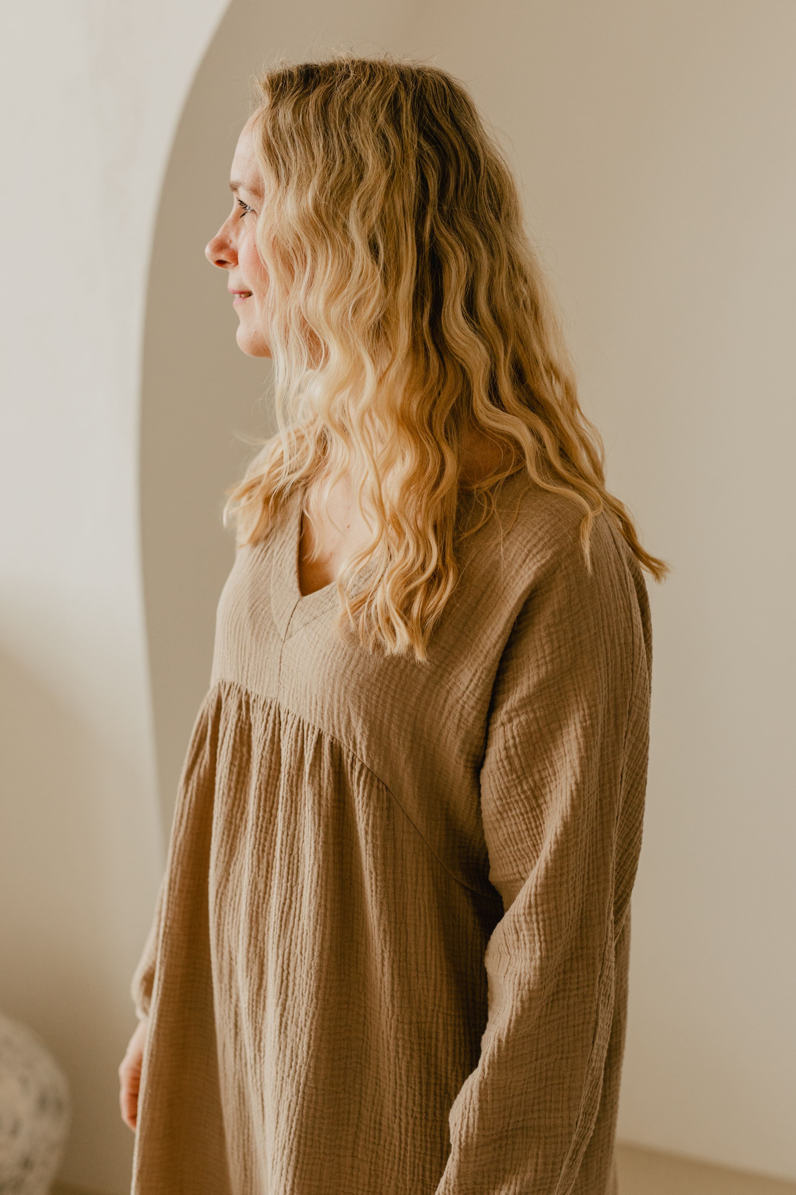 WOMAN MUSLIN DRESS
