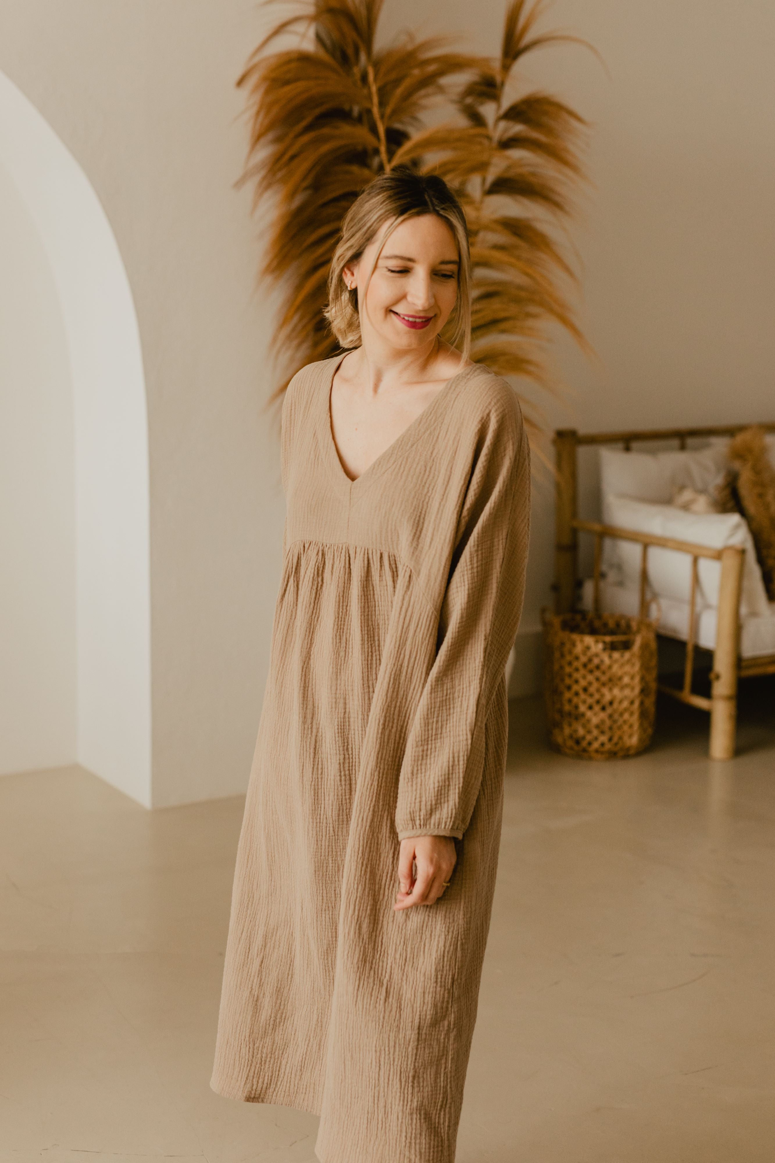 WOMAN MUSLIN DRESS