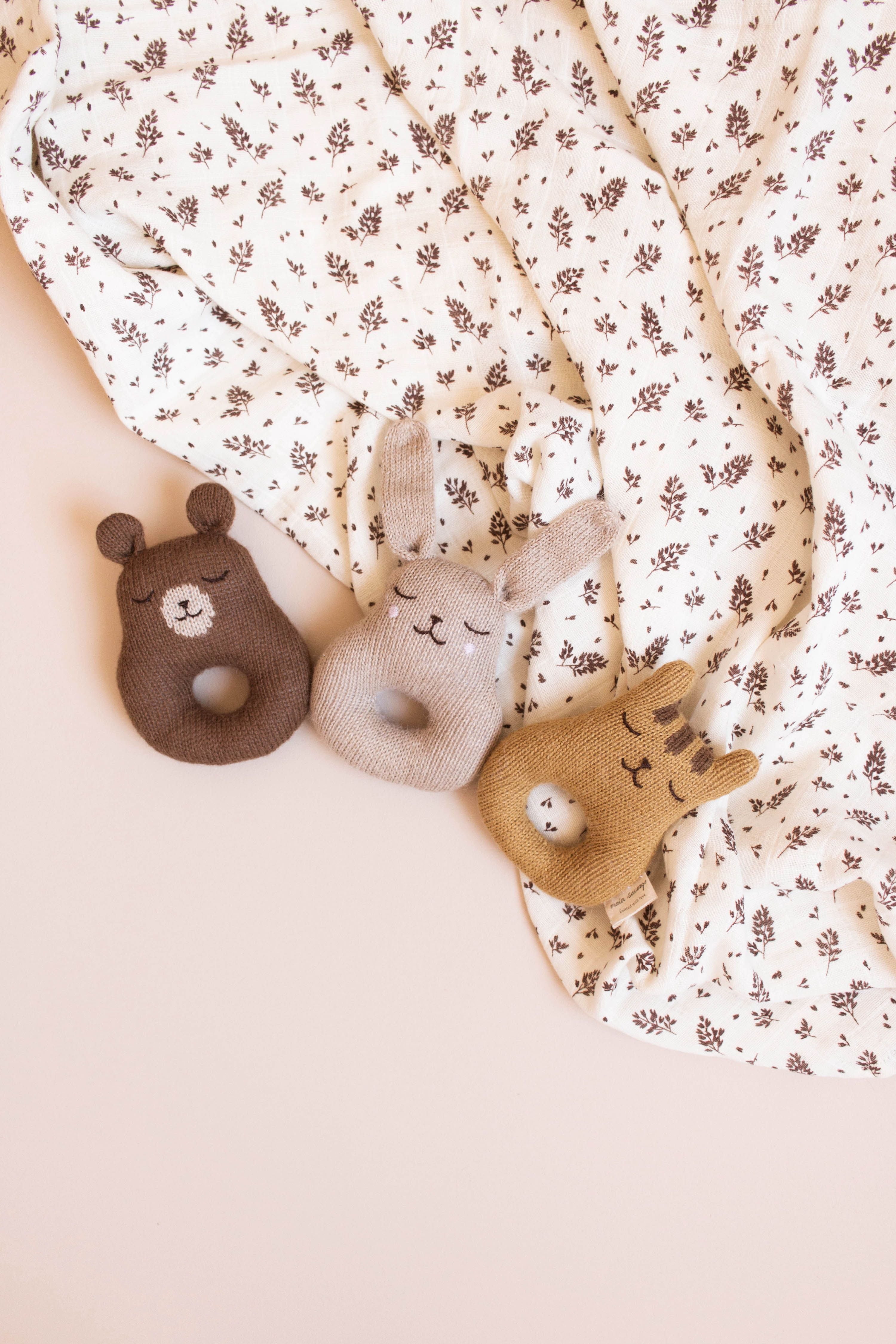 SOFT RATTLE BEAR