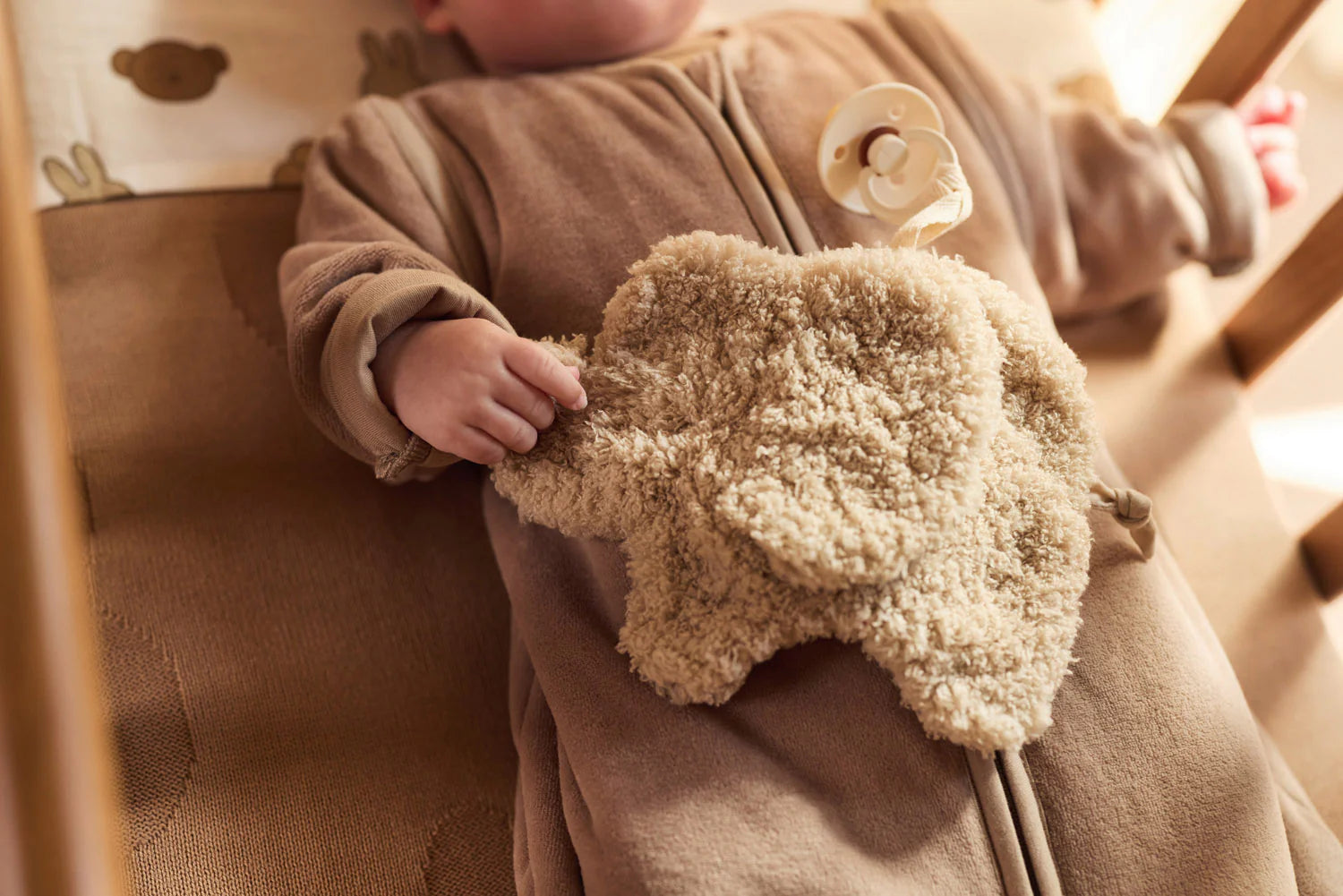 PACIFIER CLOTH ELEPHANT