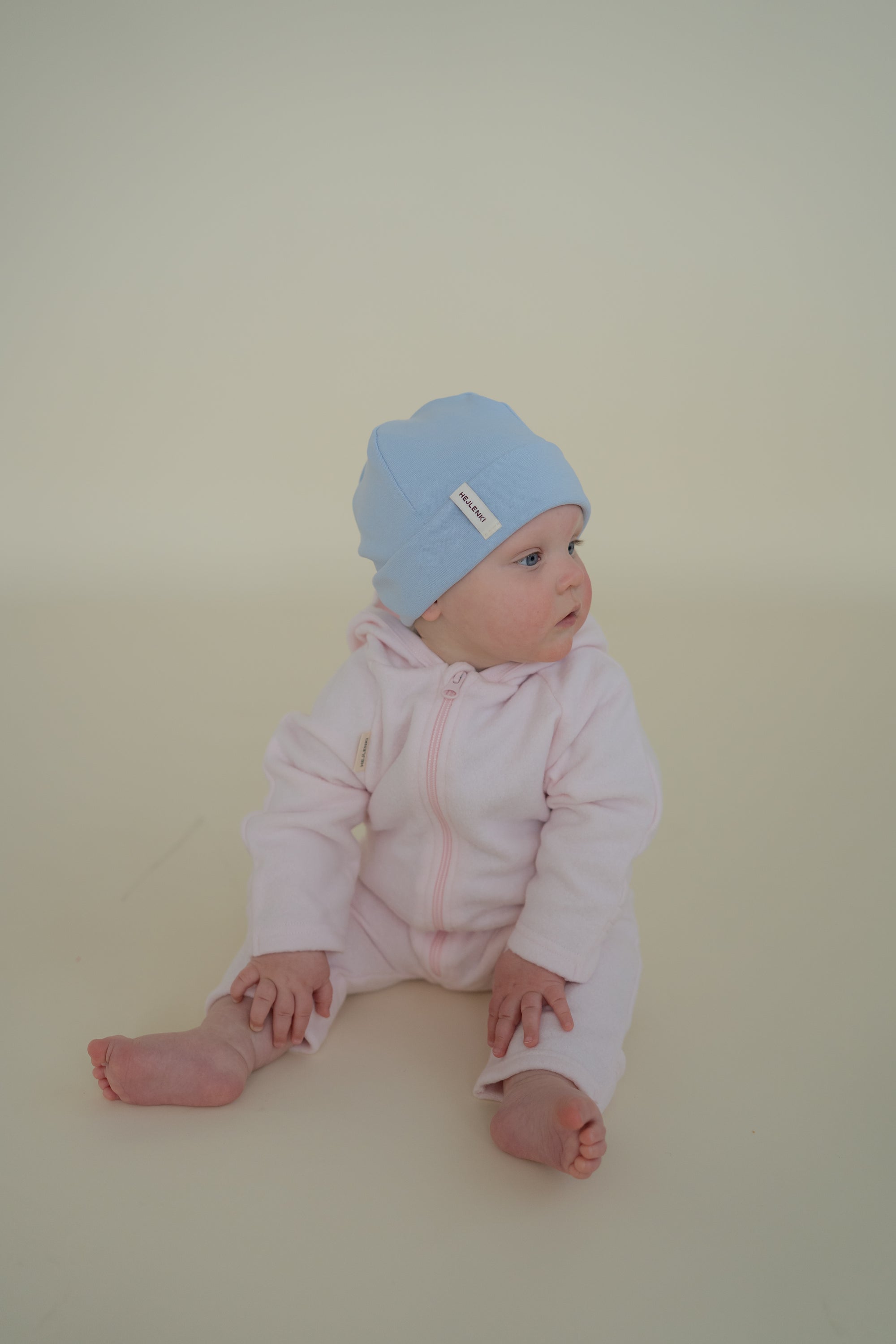 SPRING BEANIE SKY BLUE
