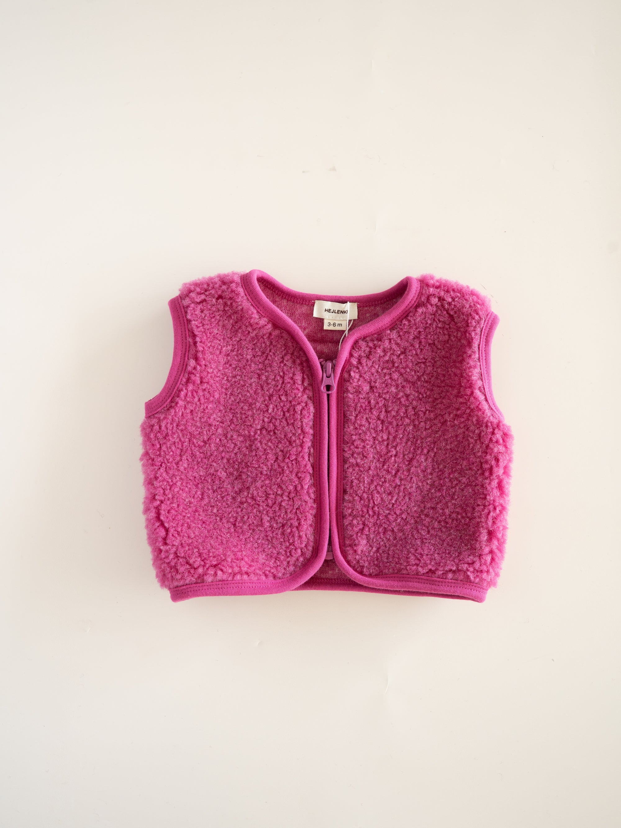 MERINO TEDDY VEST PINK