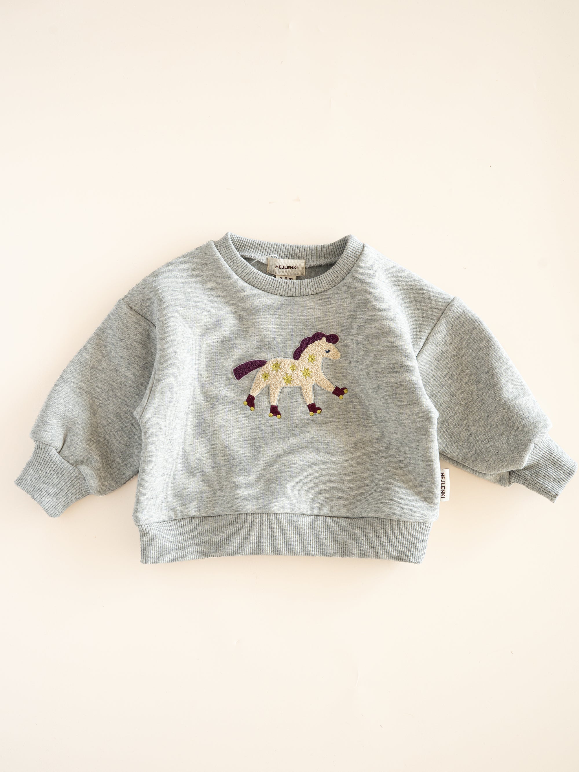 ROLLER PONY CLUB SWEATER