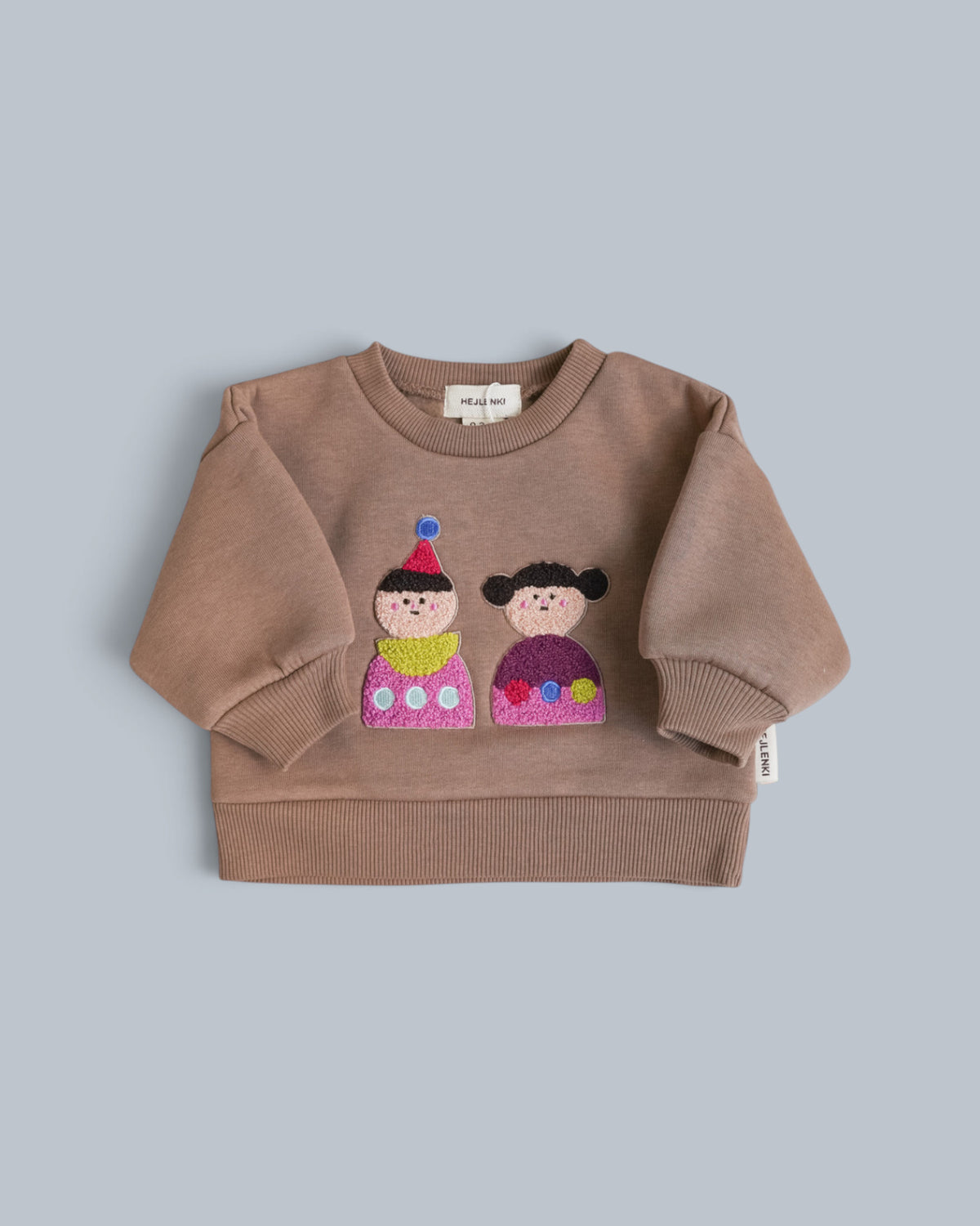 NOSTALGIC CHILDHOOD SWEATER