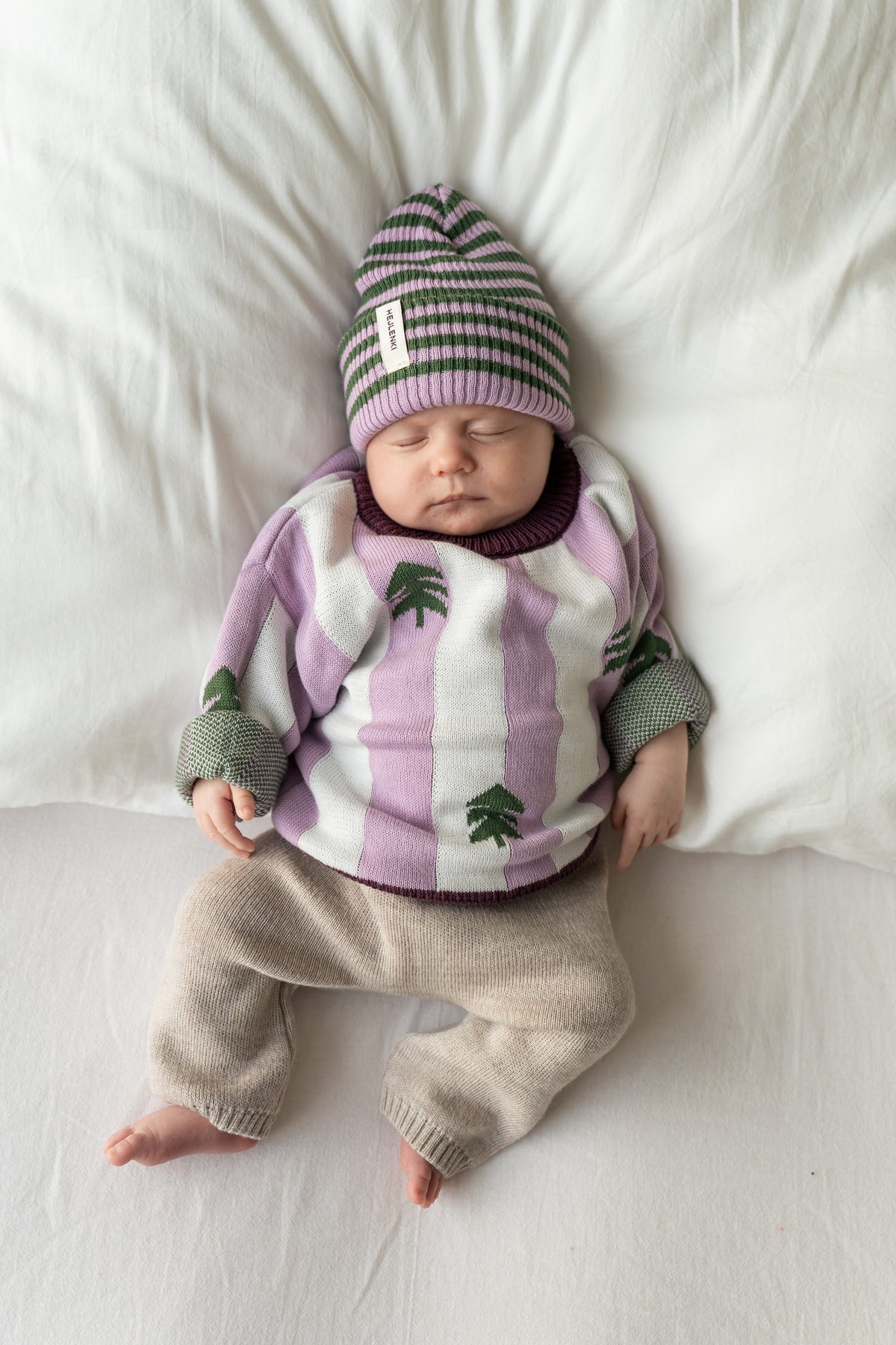 STRIPED KNIT BEANIE