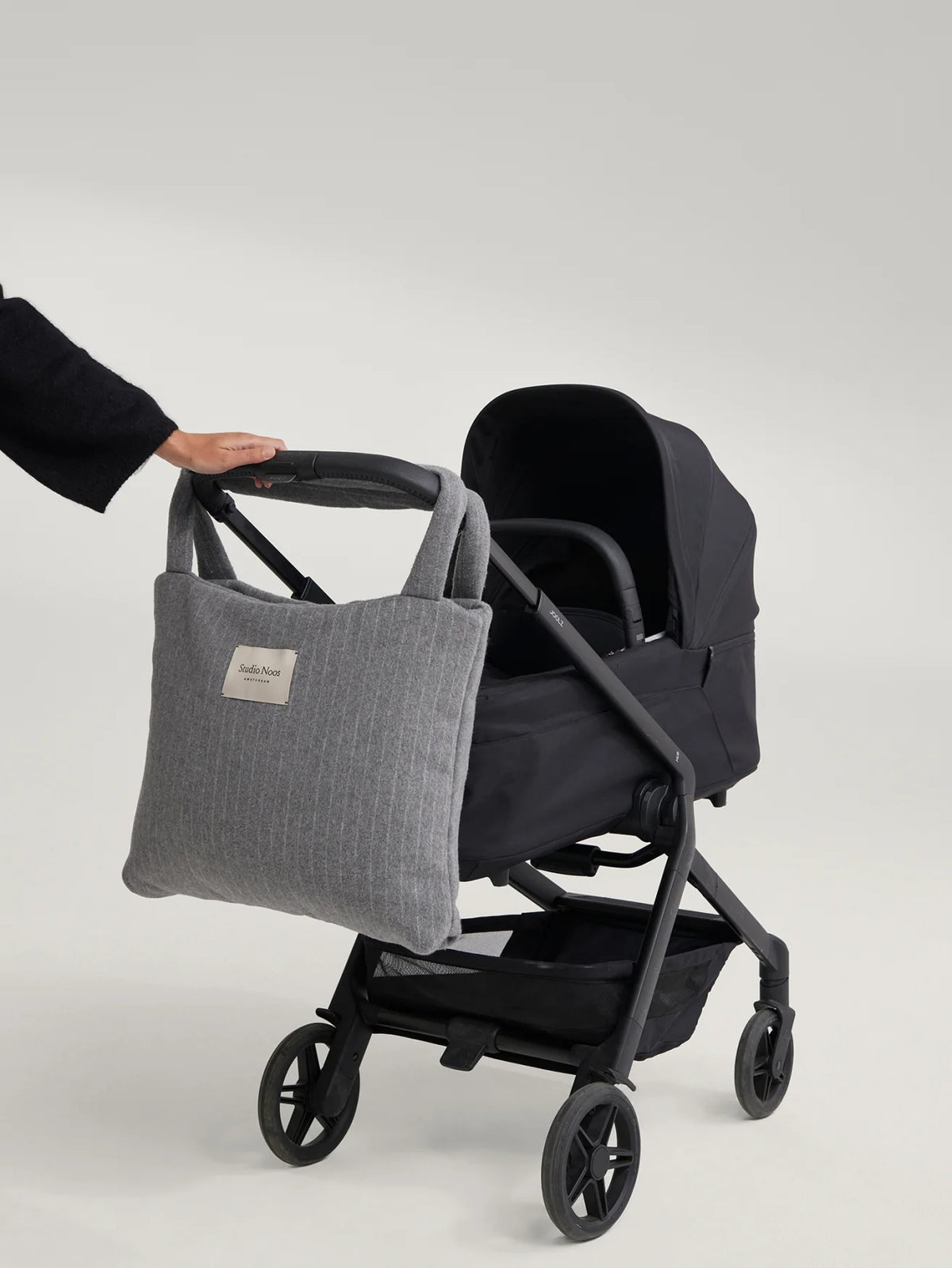 MOM BAG LIGHT GREY FLANNEL CHALKSTRIPE