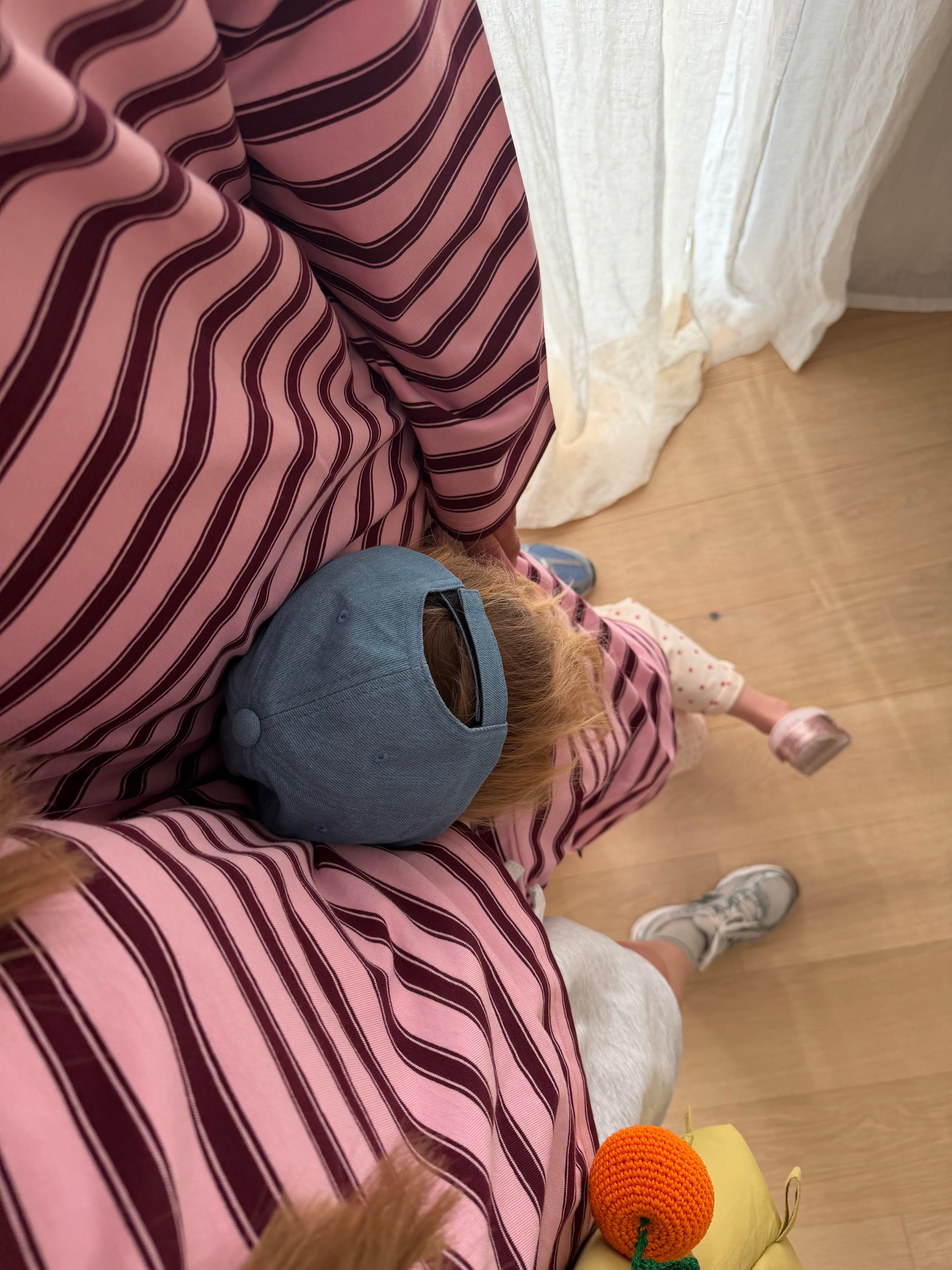 MEN OVERSIZE LONGSLEEVE STRAWBERRY CHOCOLATE STRIPED