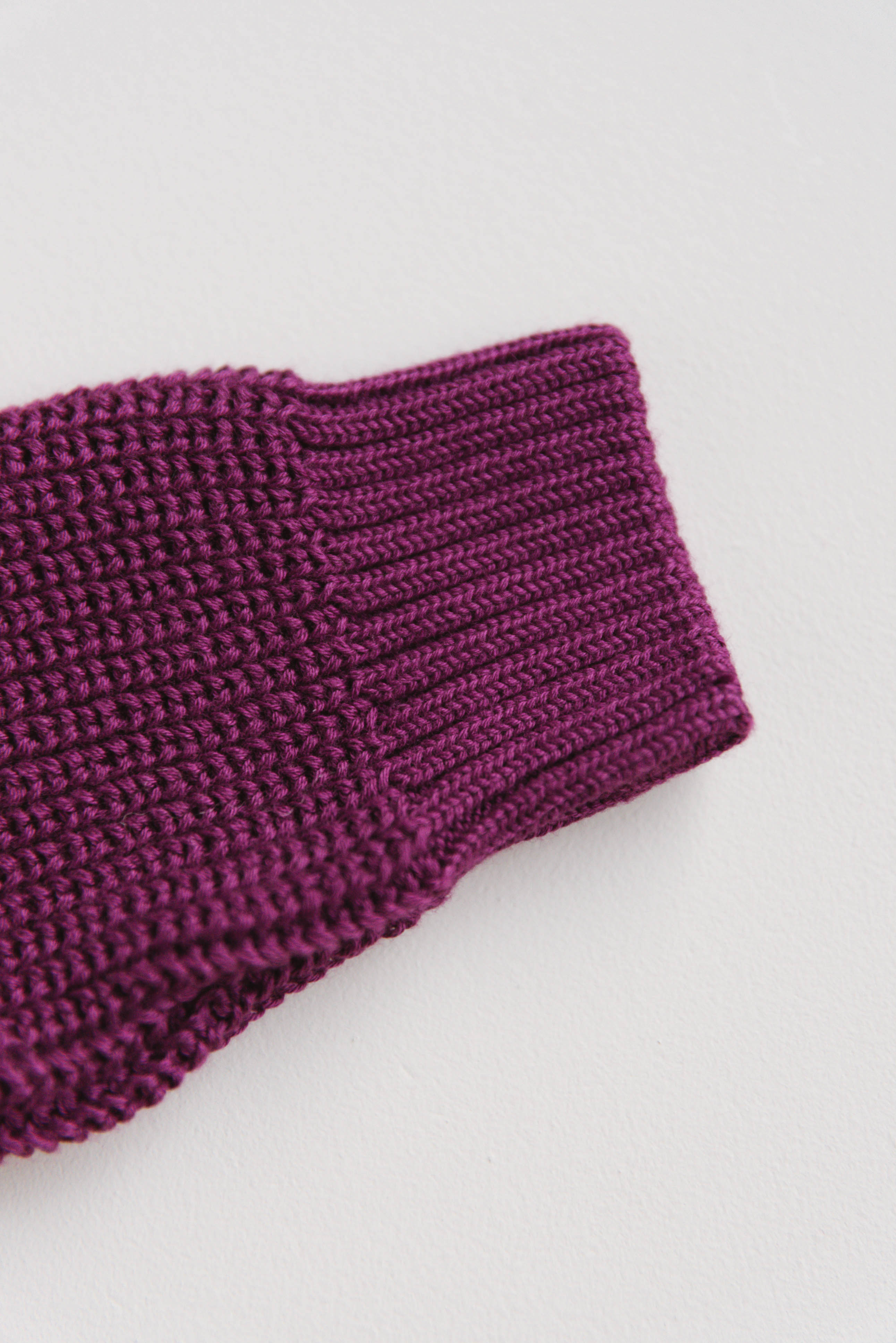 CHUNKY KNIT PULLI BERRY GLAZE