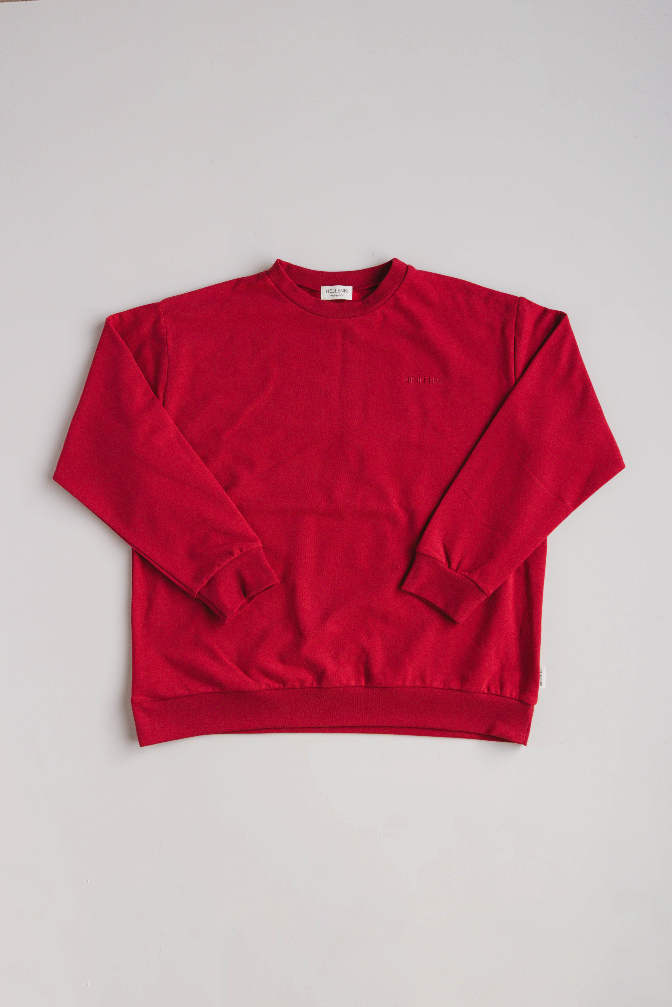 MOM LOVE LOOKS LIKE US SWEATER