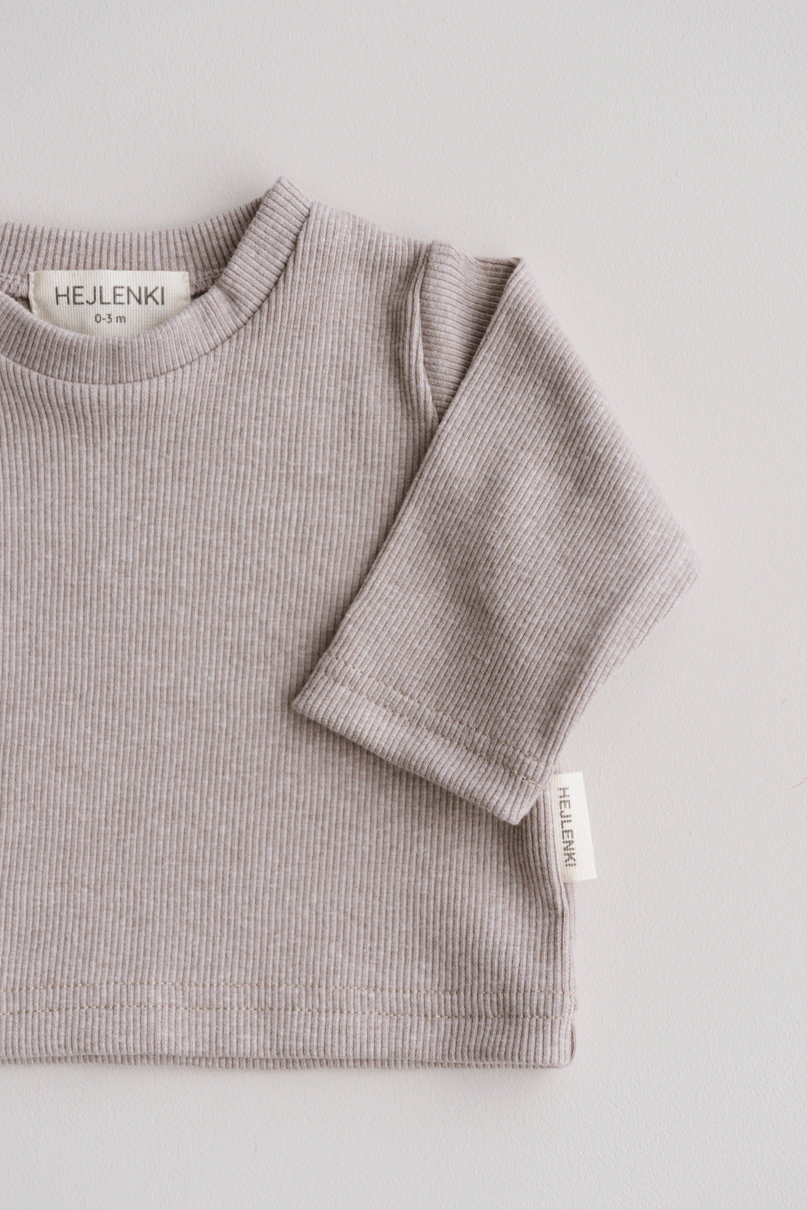 ORGANIC RIB LONGSLEEVE BEIGE