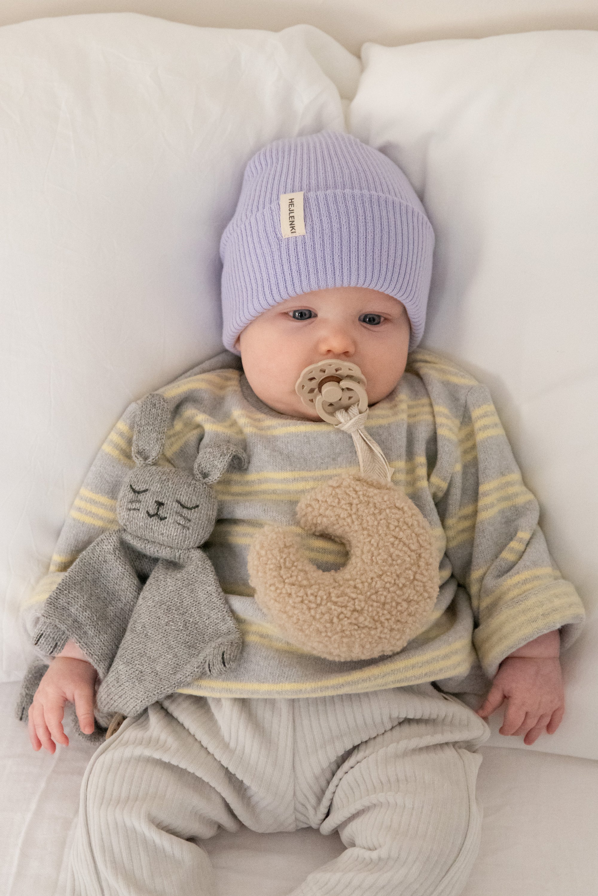 KNIT BEANIE LAVENDER CREAM