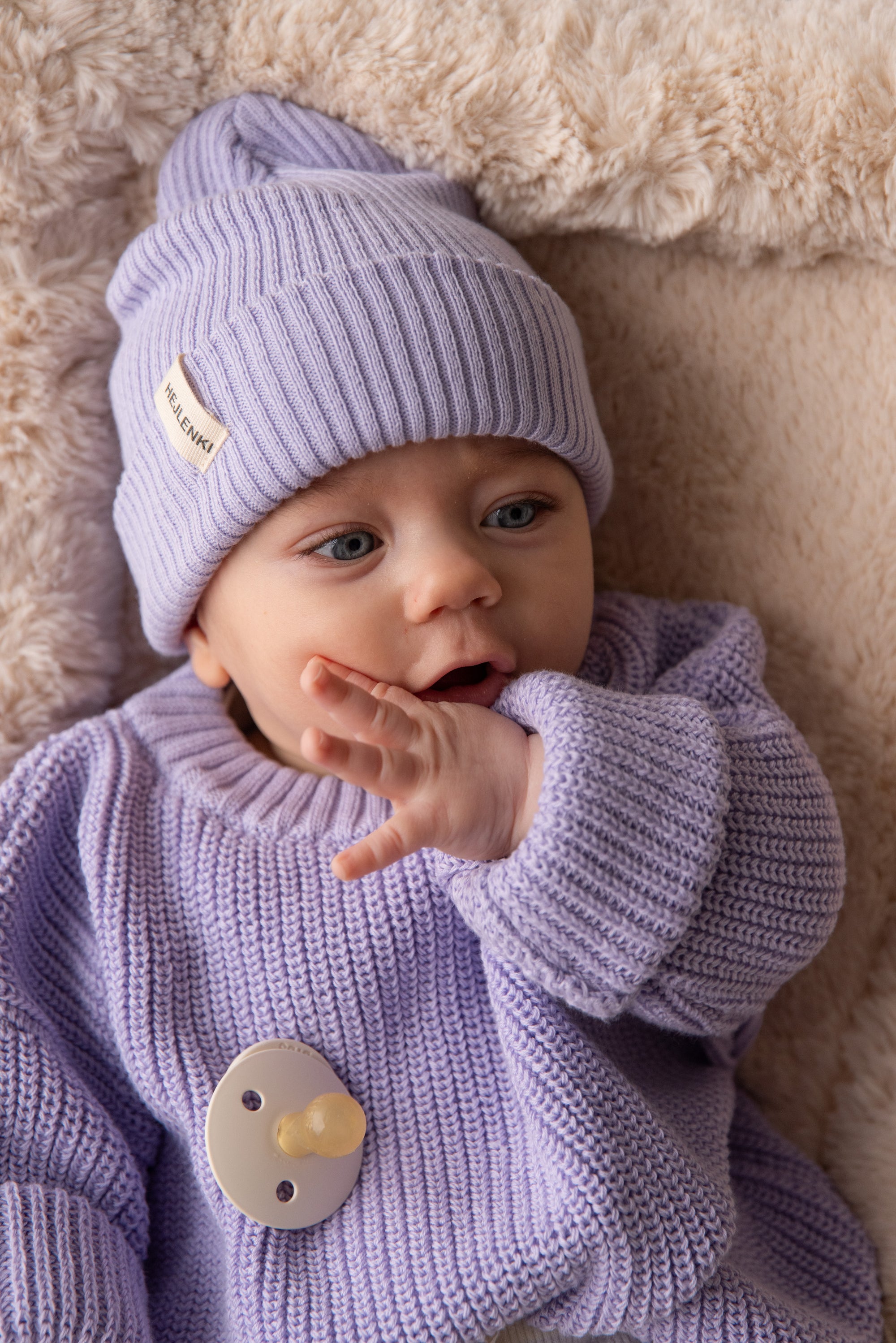 KNIT BEANIE LAVENDER CREAM