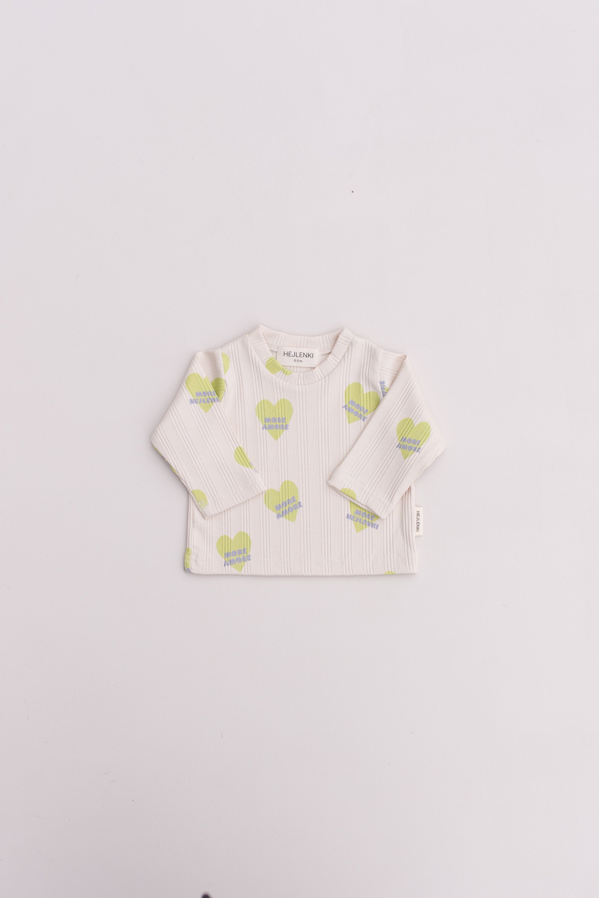 MORE AMORE, MORE HEJLENKI SHIRT