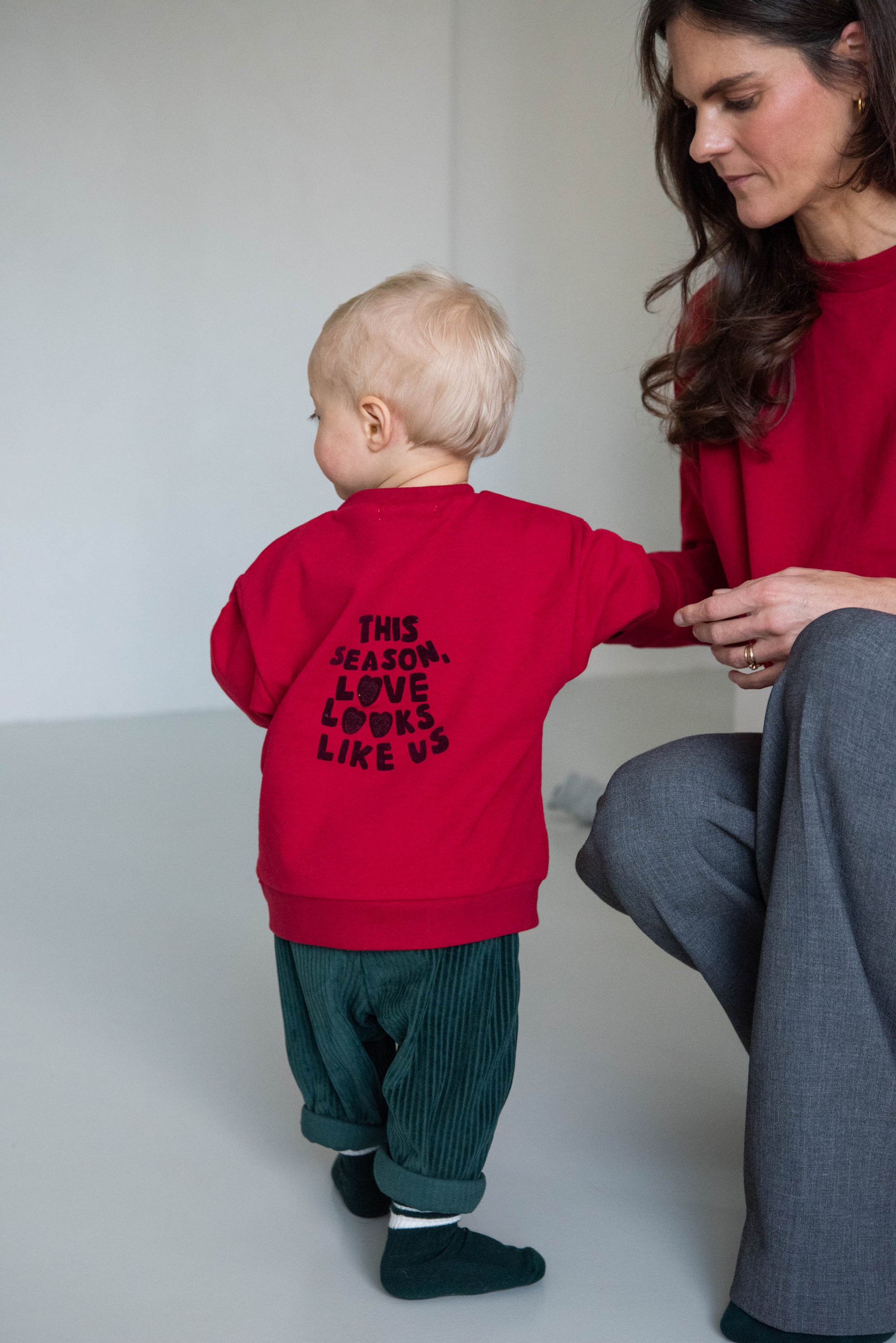 LOVE LOOKS LIKE US SWEATER