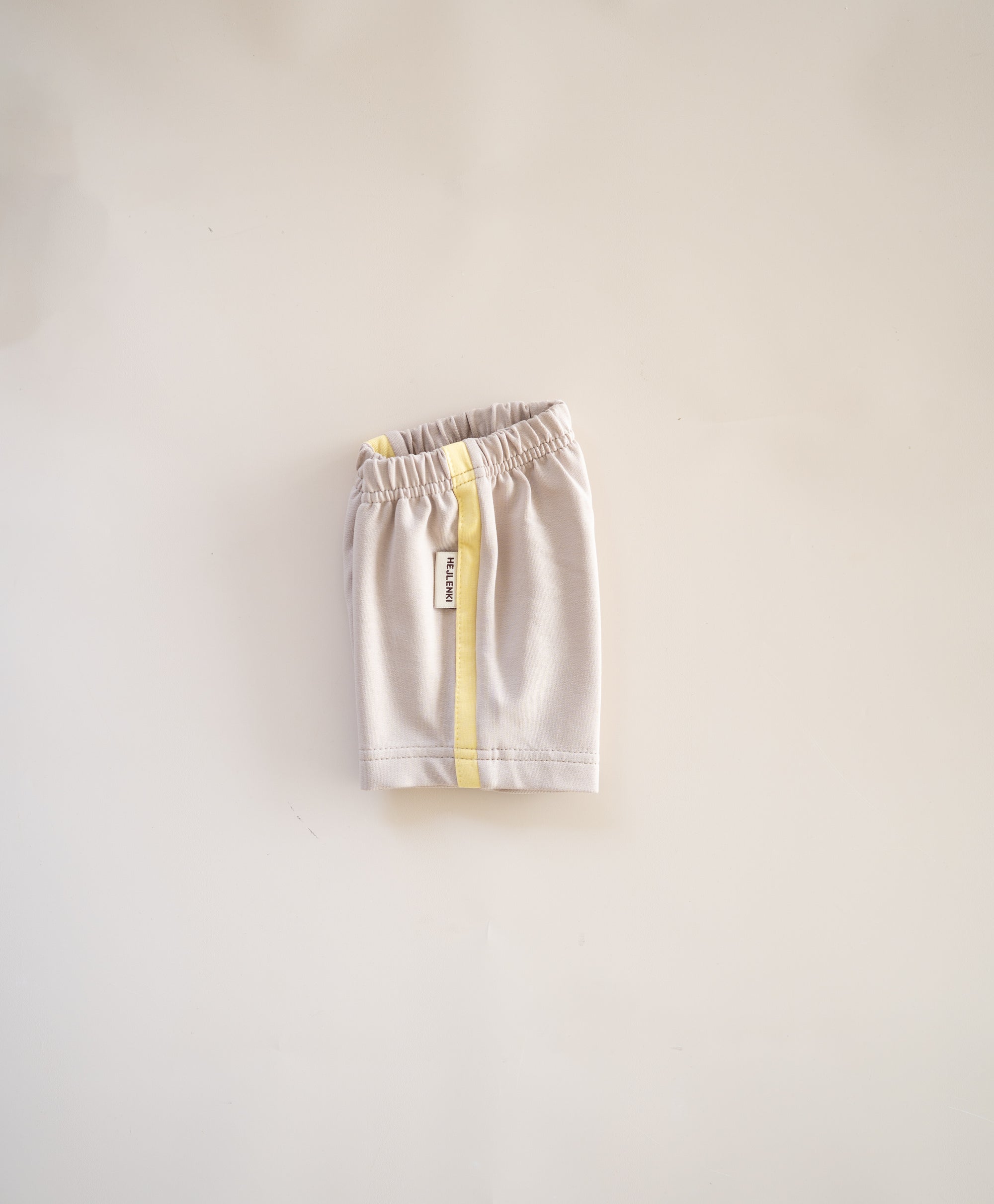 VINTAGE SHORTS WHITE SAND
