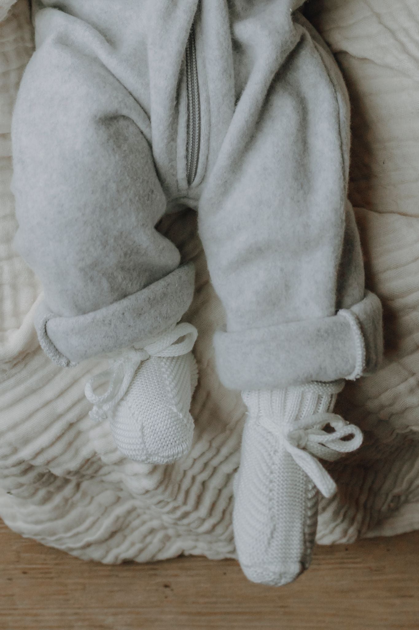 BABY KNIT SHOES MILK