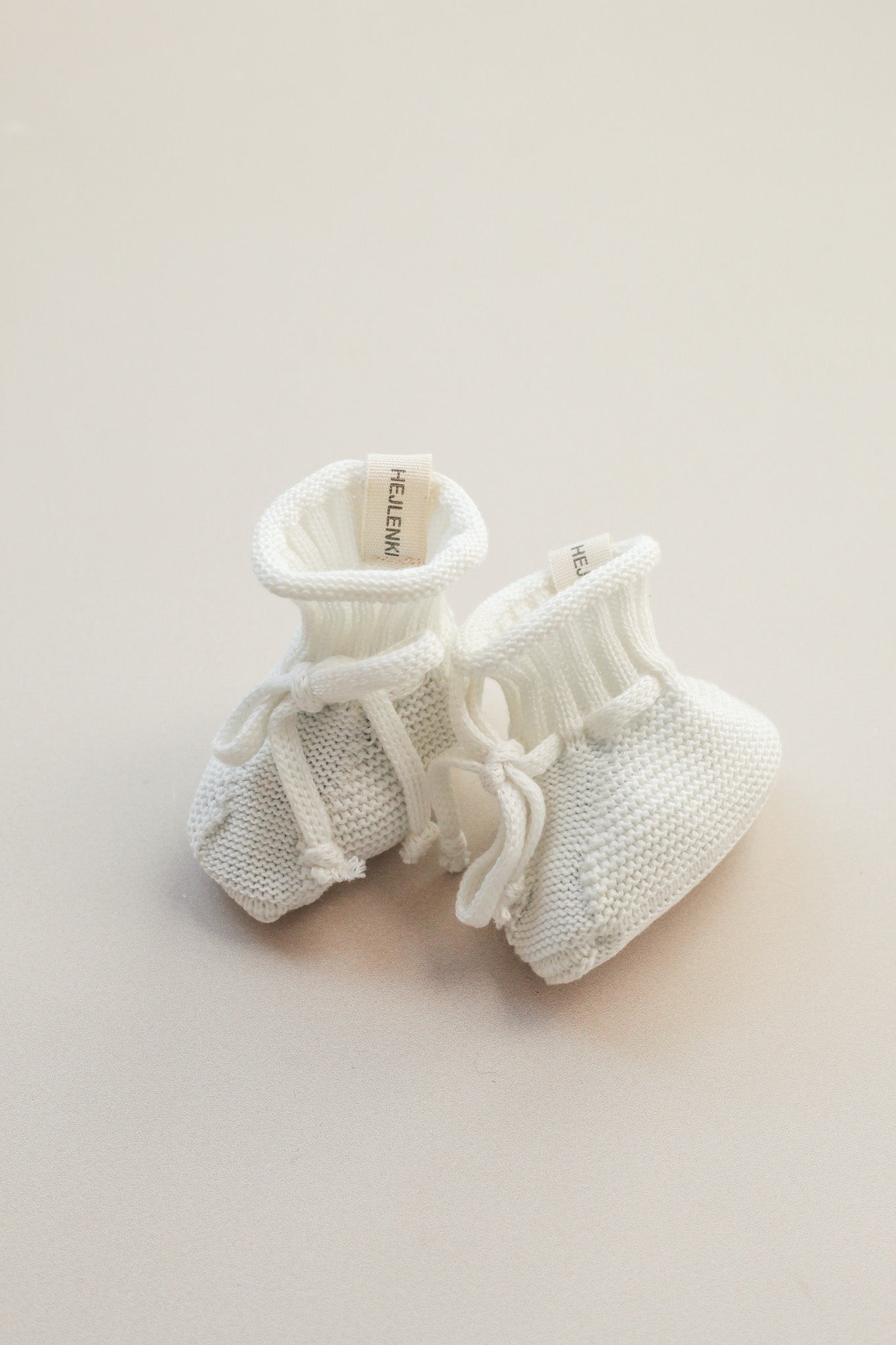 BABY KNIT SHOES MILK