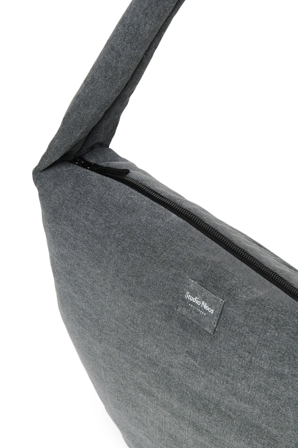 MOM CROSSBODY BAG DENIM GREY